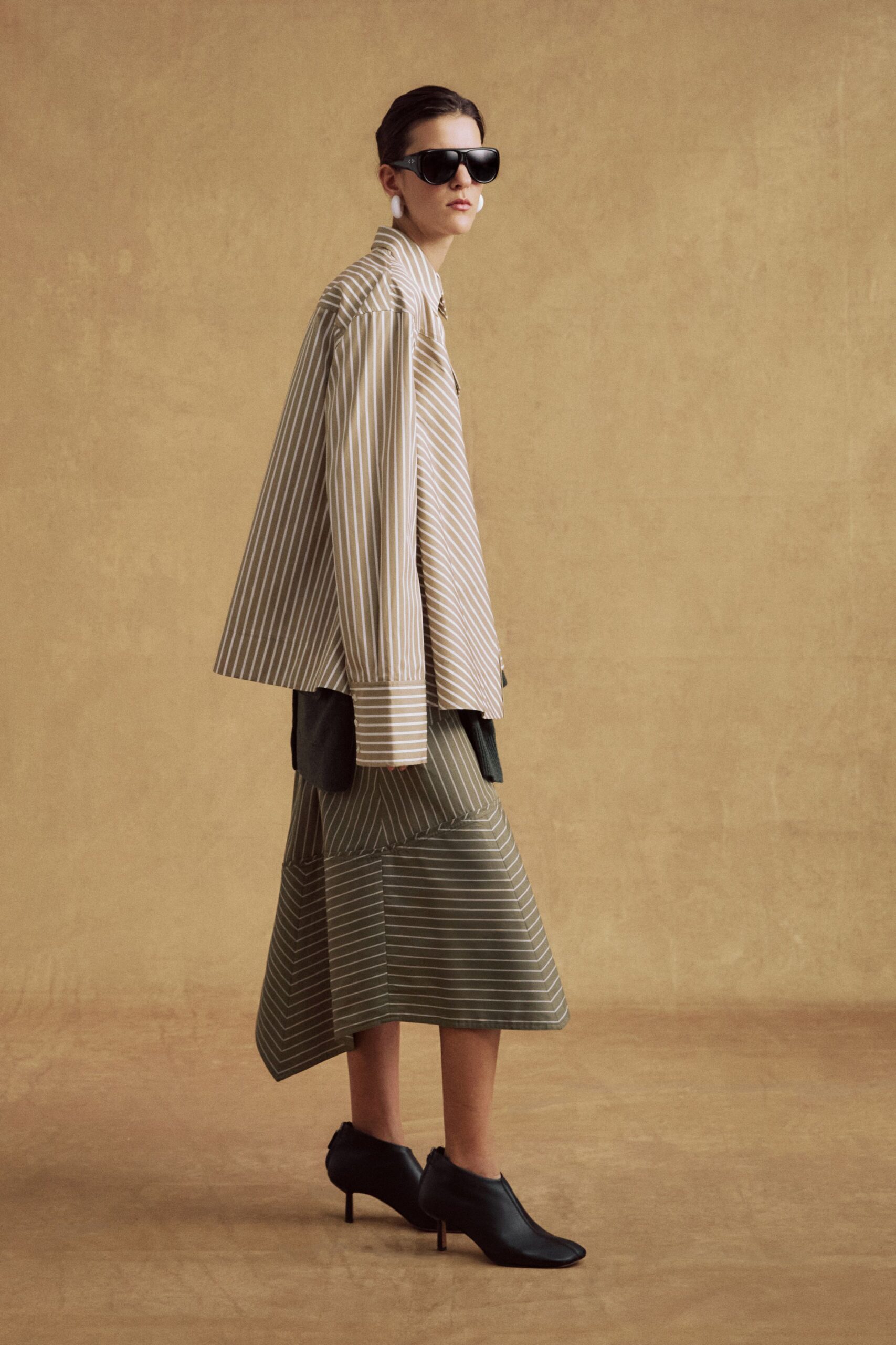 green cotton asymmetric relaxed pleated midi skirt