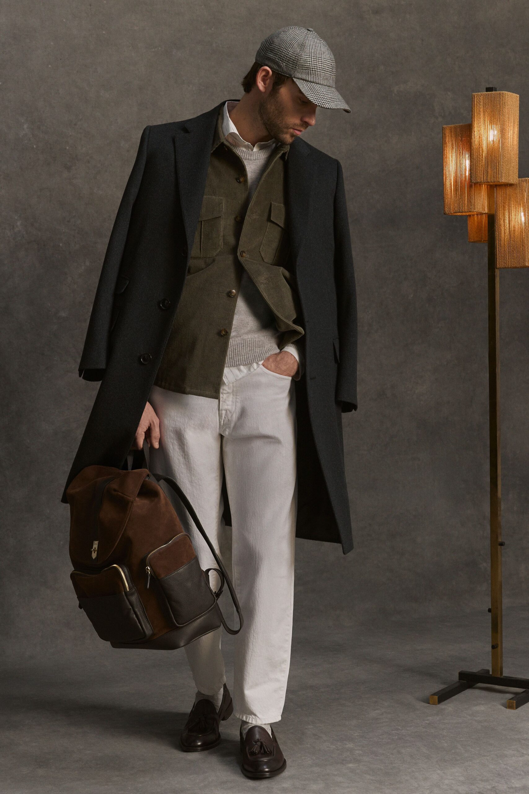 green cotton long-sleeve collared fitted buttoned jacket