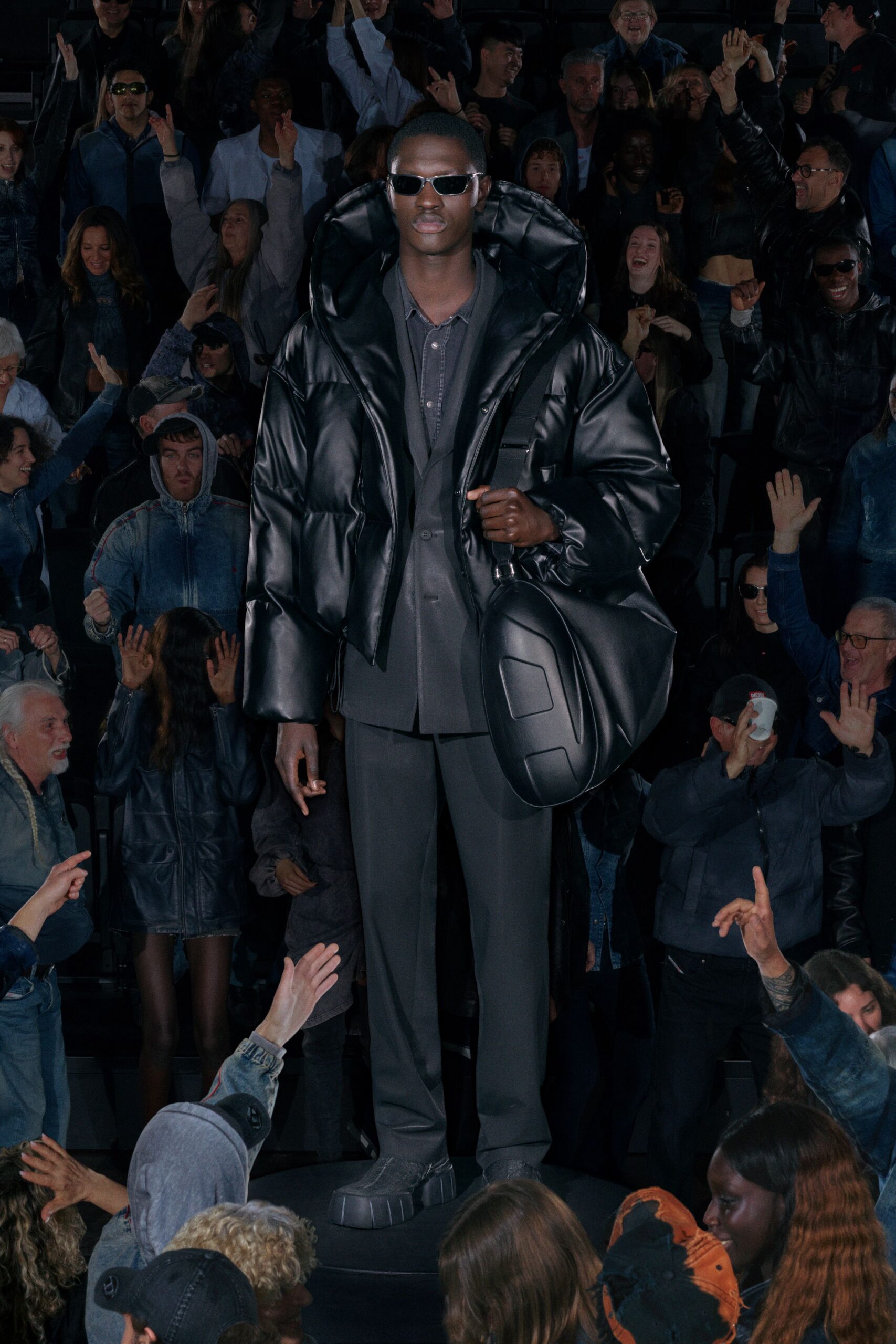 black vinyl long-sleeve collared oversized padded jacket