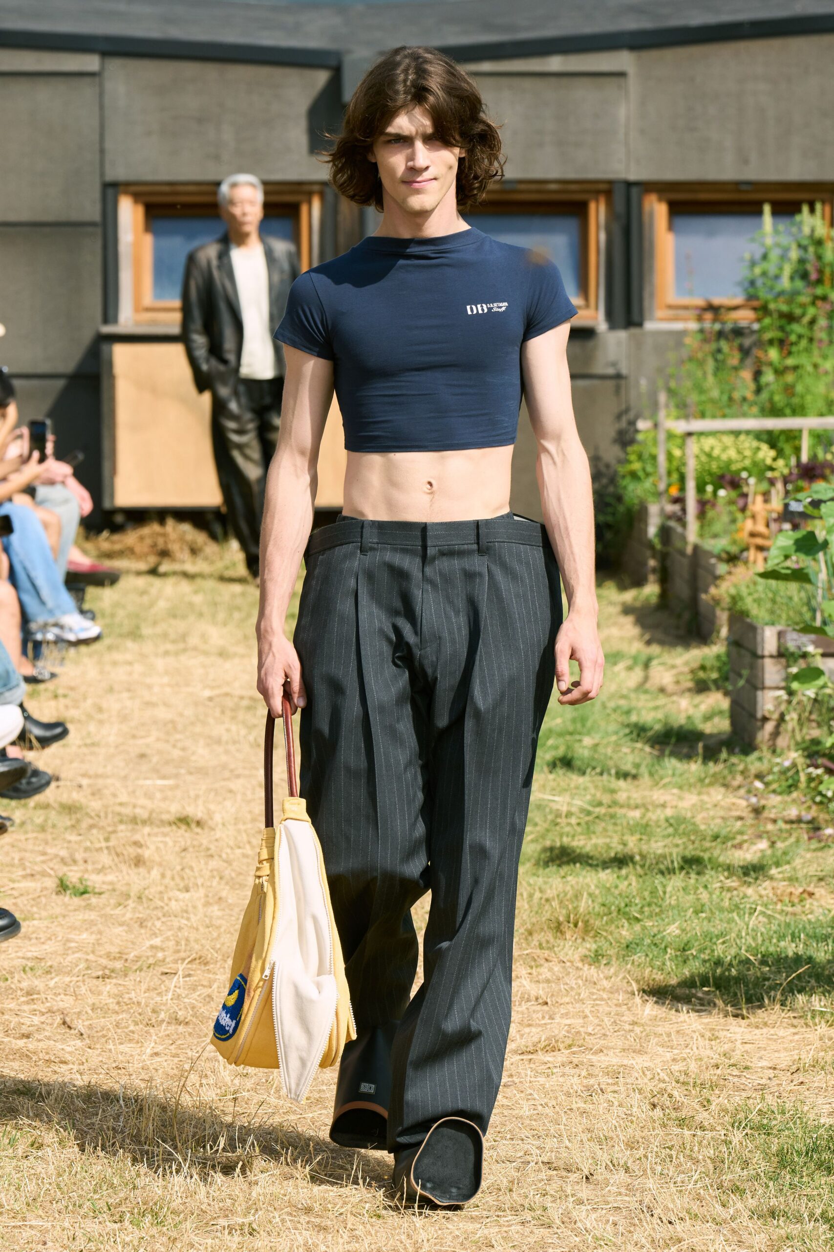 blue cotton short-sleeve collared fitted cropped crop-top