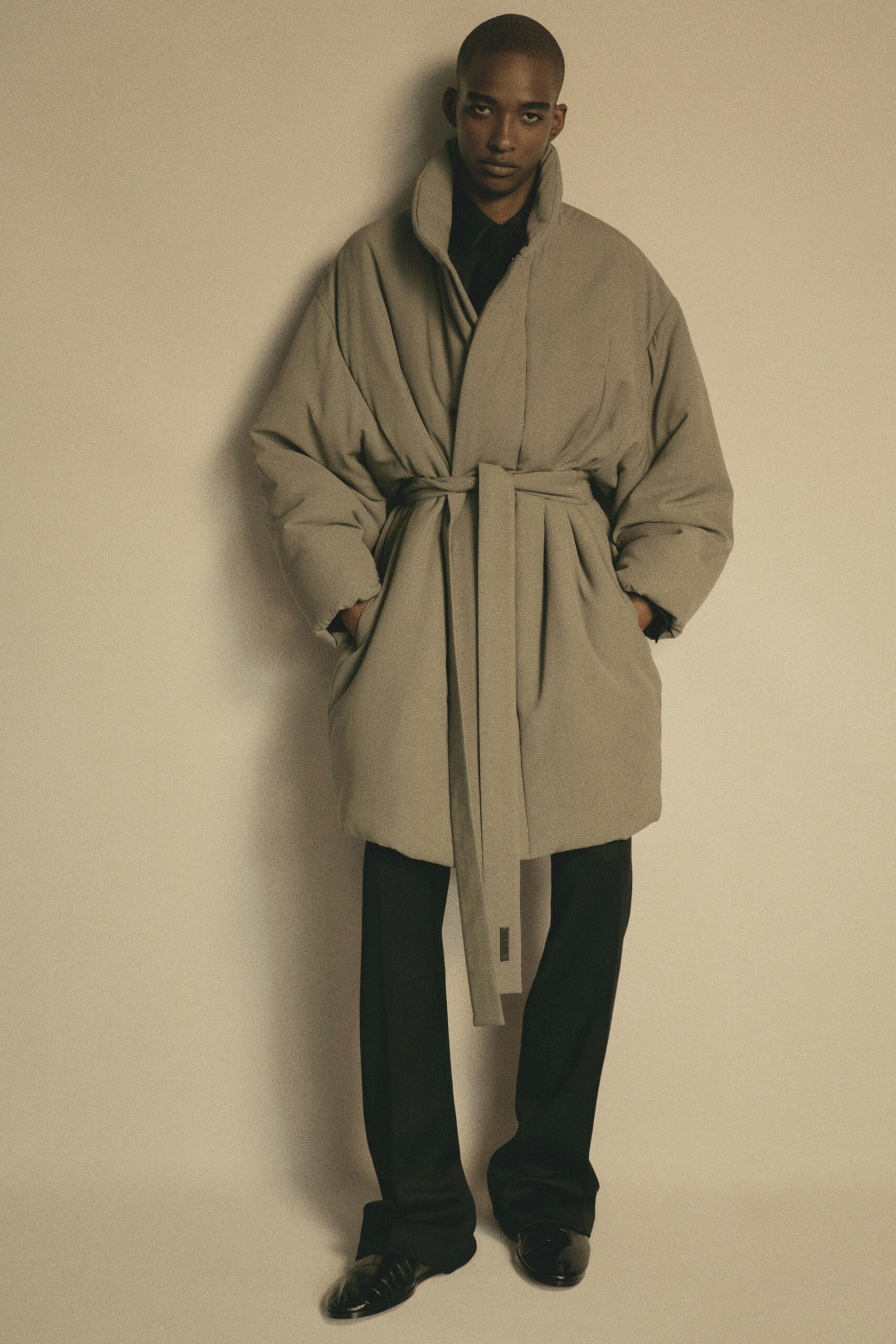 gray wool long-sleeve collared oversized belted coat