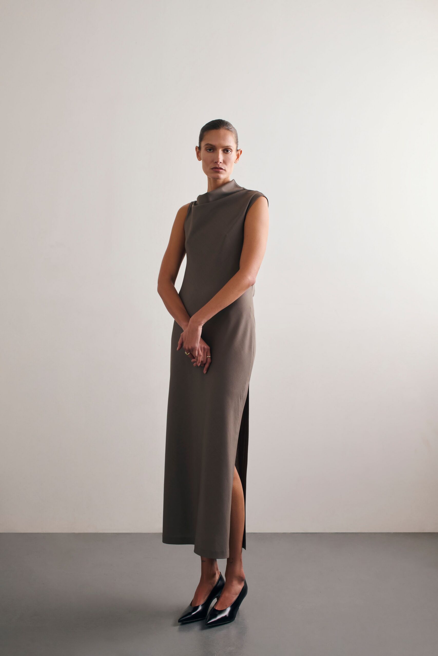 brown cotton sleeveless high-neck fitted straight-leg maxi dress