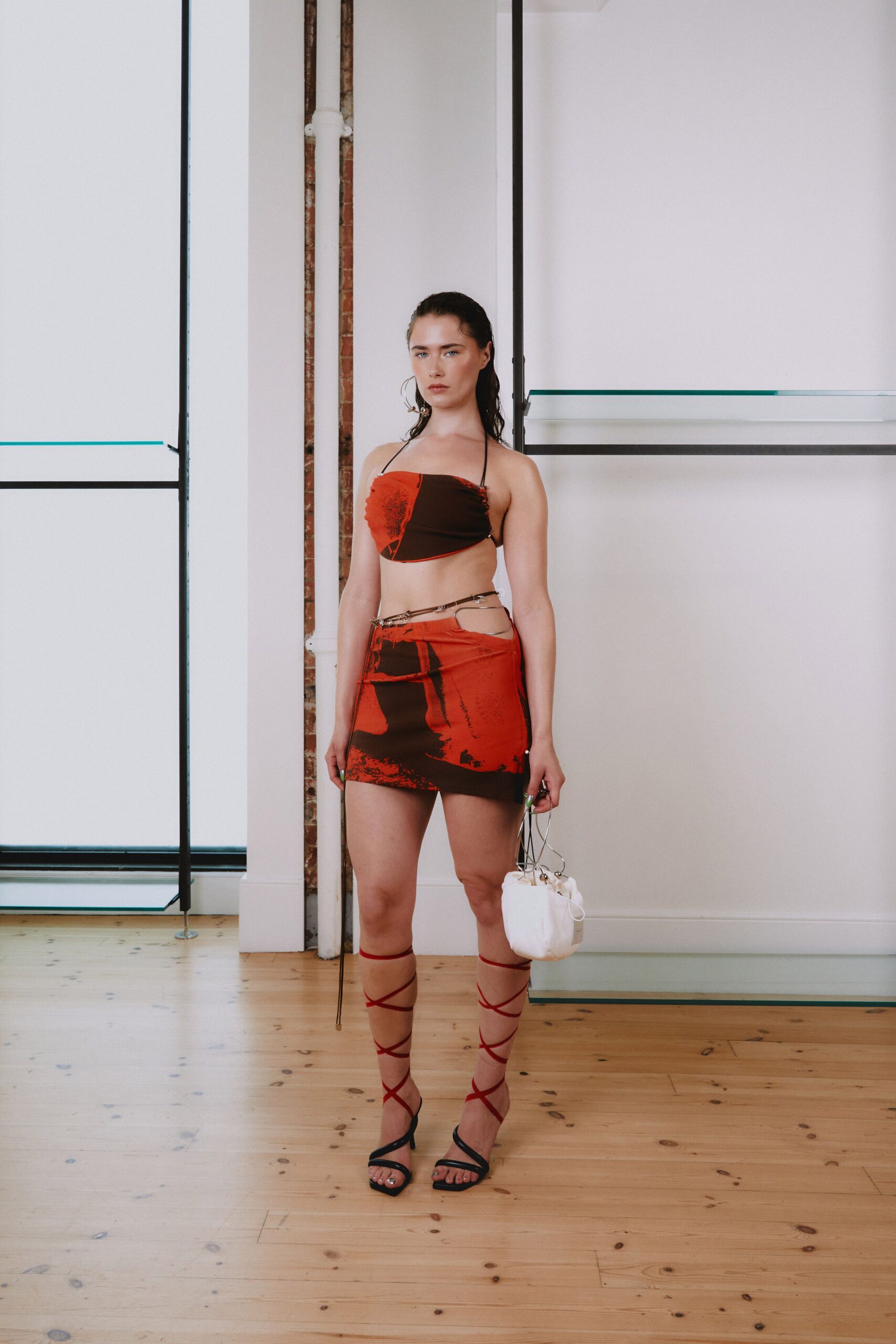 red cotton sleeveless halter fitted printed cropped crop-top