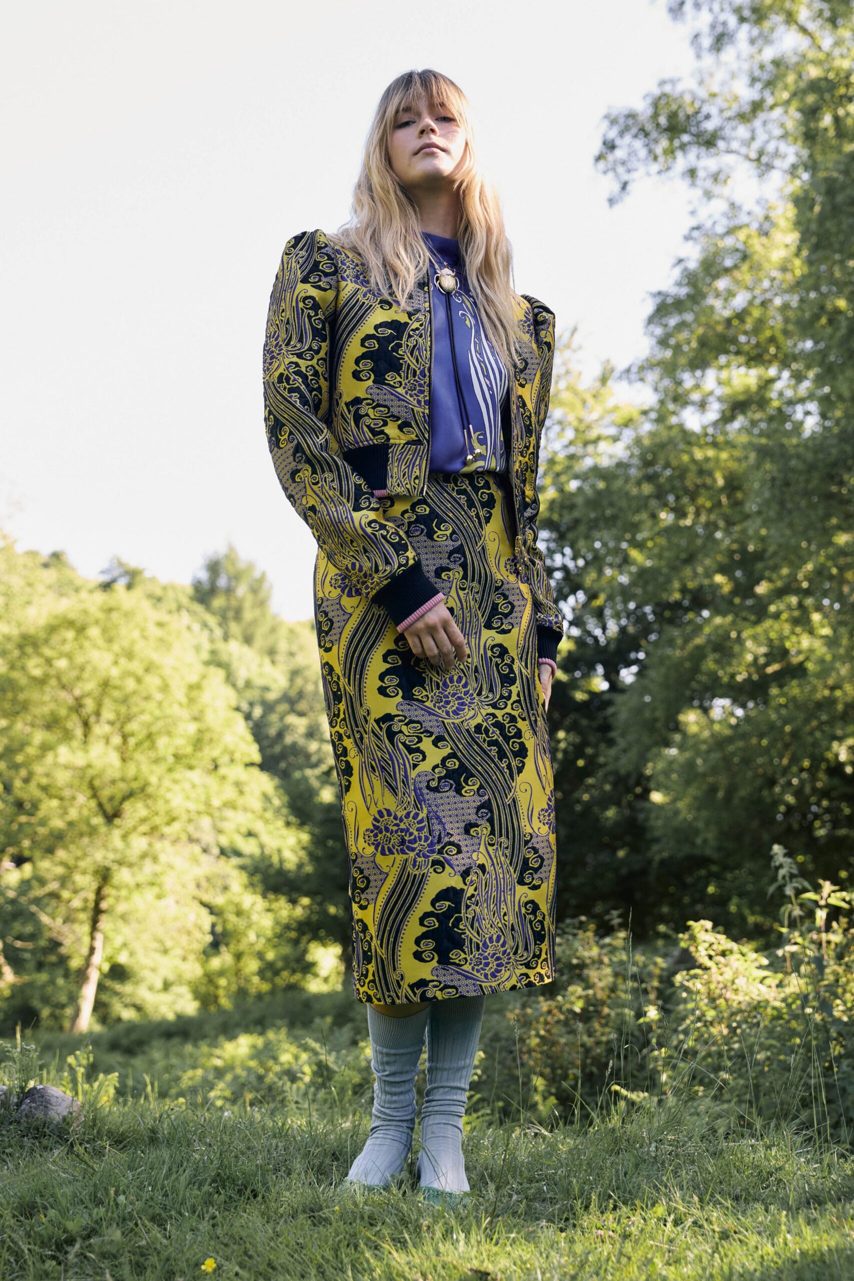 yellow long-sleeve collared structured printed blazer