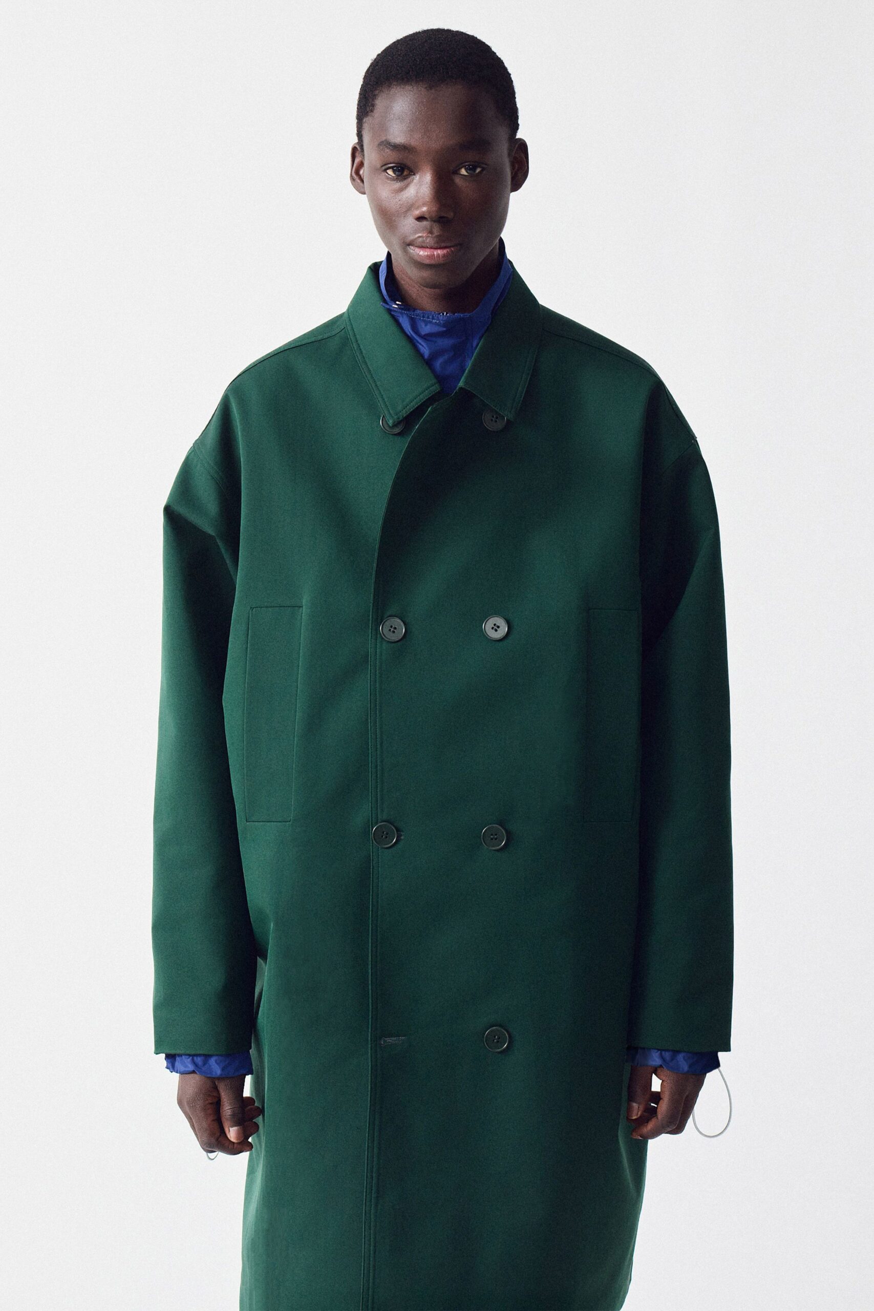 green cotton long-sleeve collared oversized coat