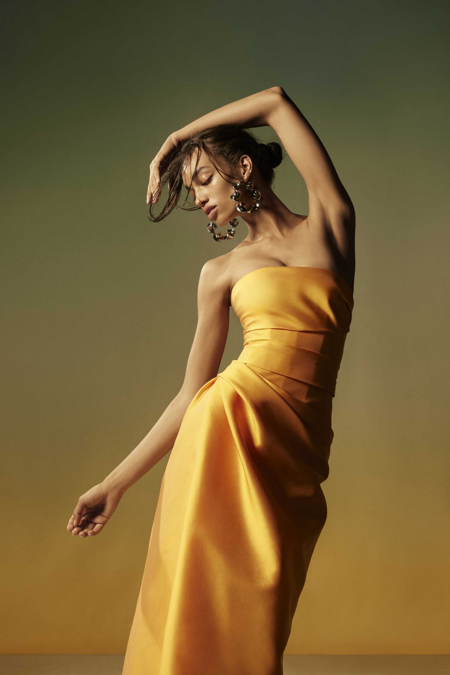 fitted yellow strapless gown