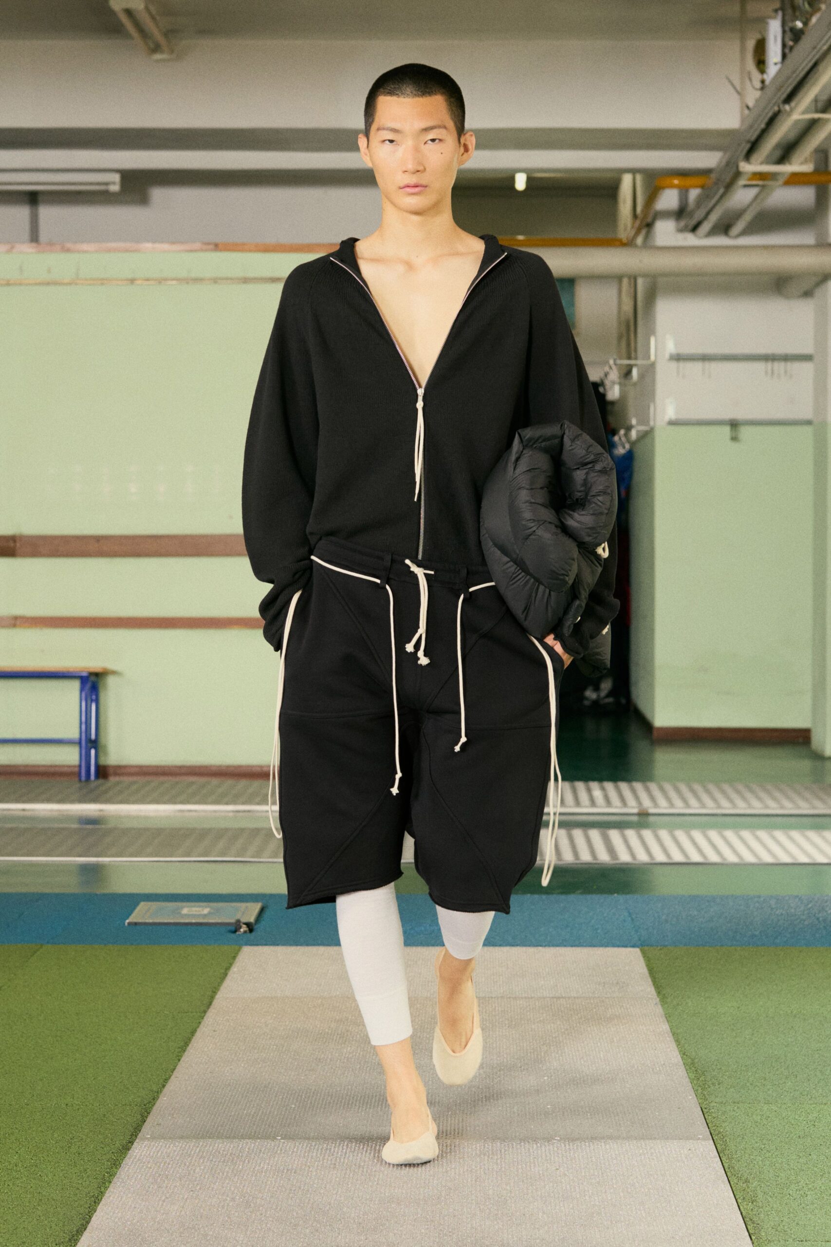 black relaxed hoodie and pants