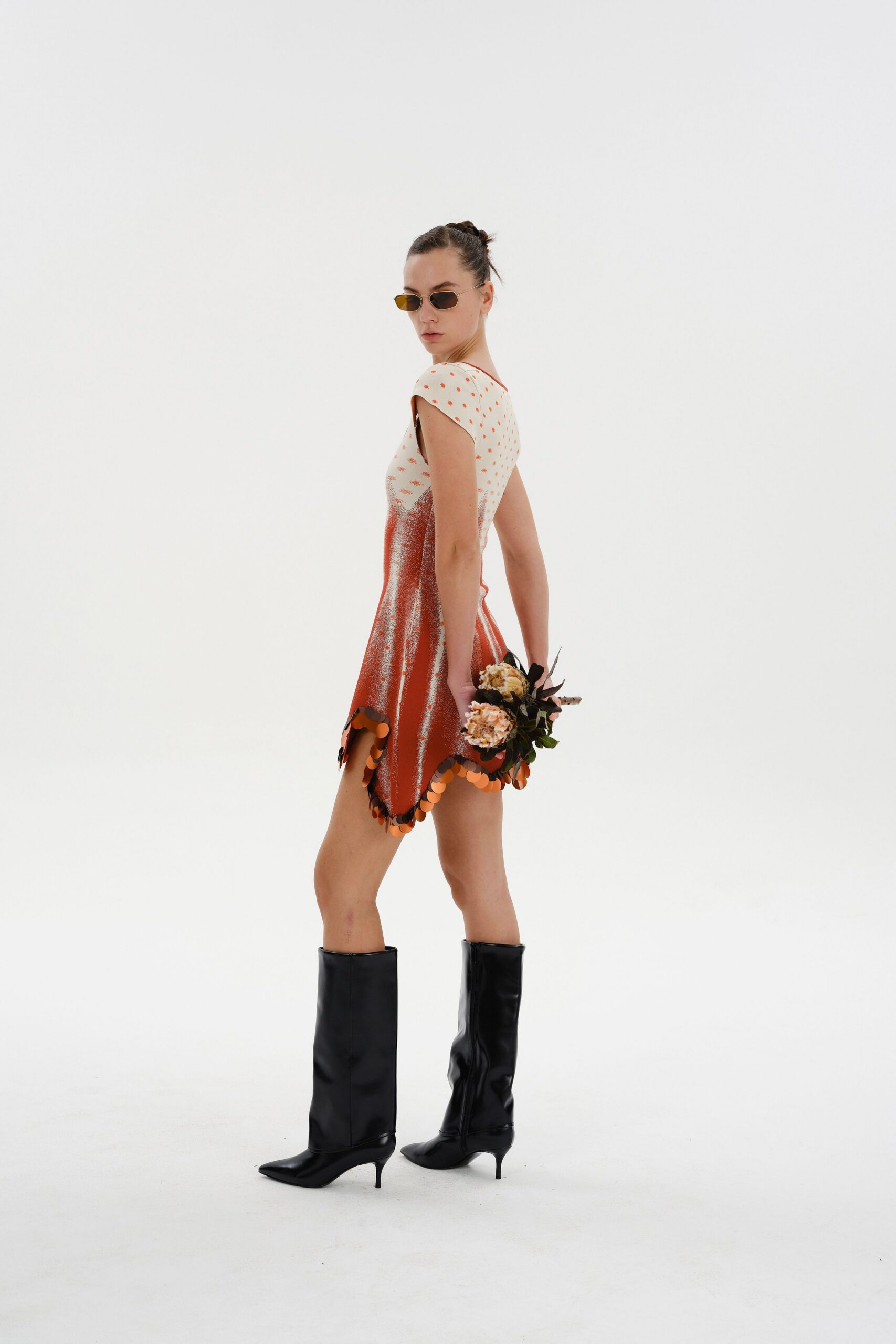 orange cotton short-sleeve v-neck fitted pleated flared mini-dress