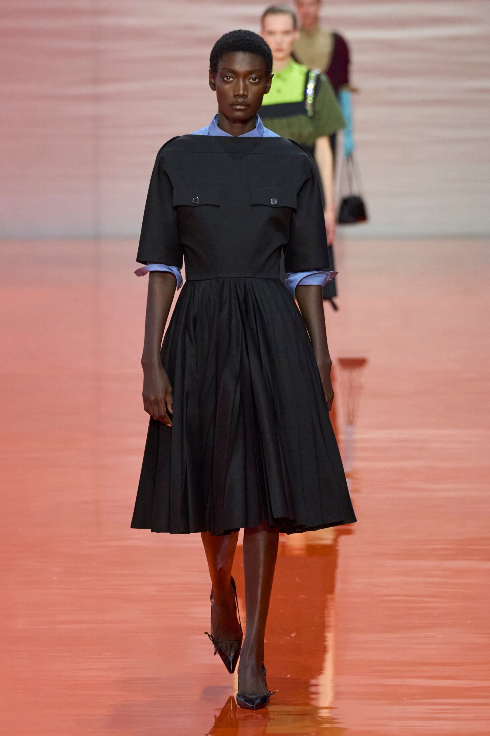 black midi dress with short sleeves