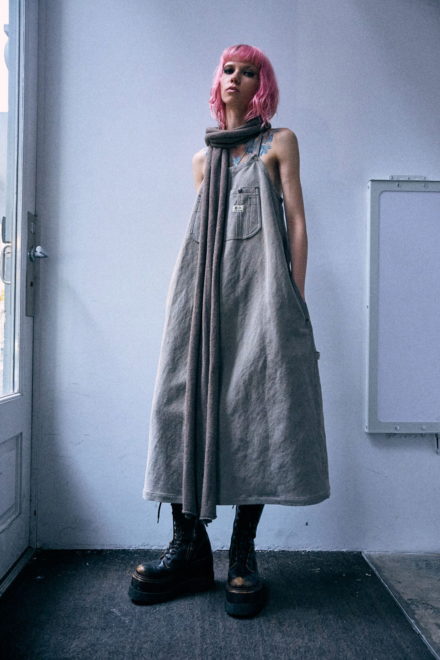 gray cotton midi dress with scarf
