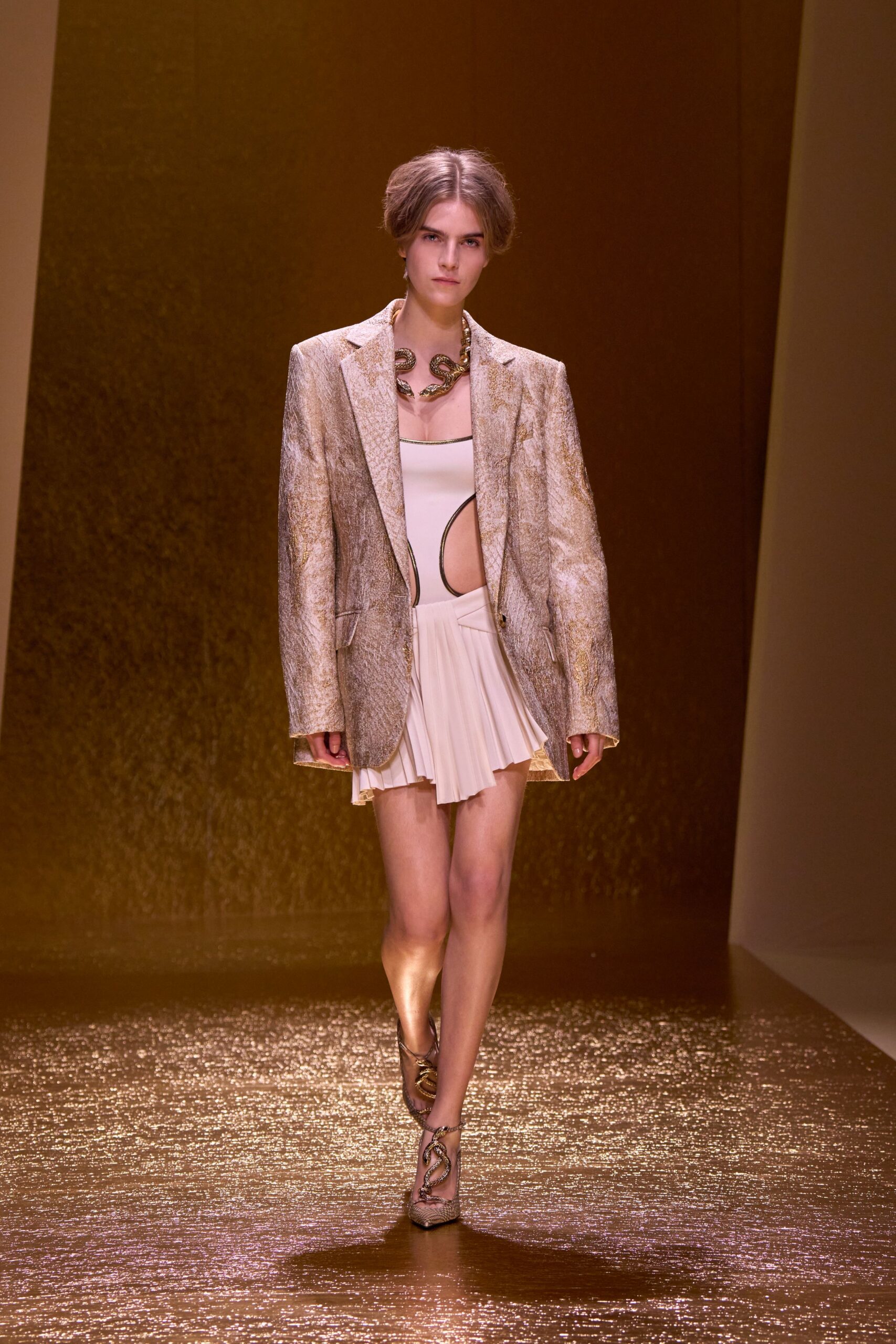 gold silk long-sleeve collared tailored embroidered shiny blazer
