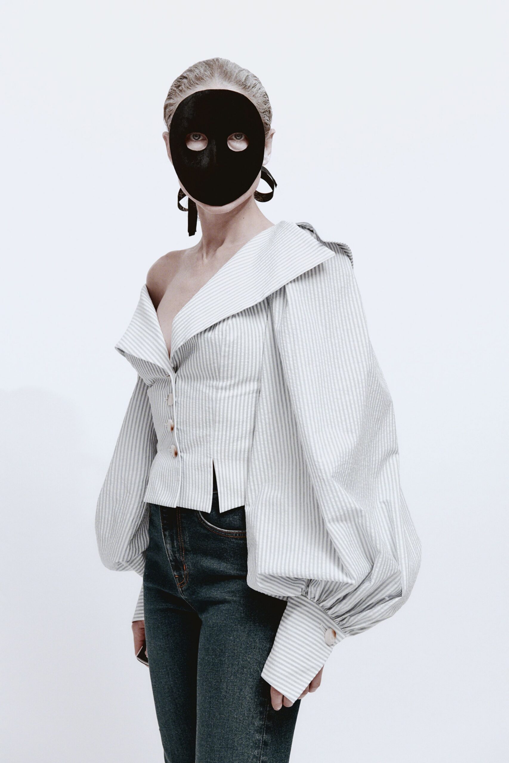 white cotton long-sleeve collared fitted striped buttoned blouse