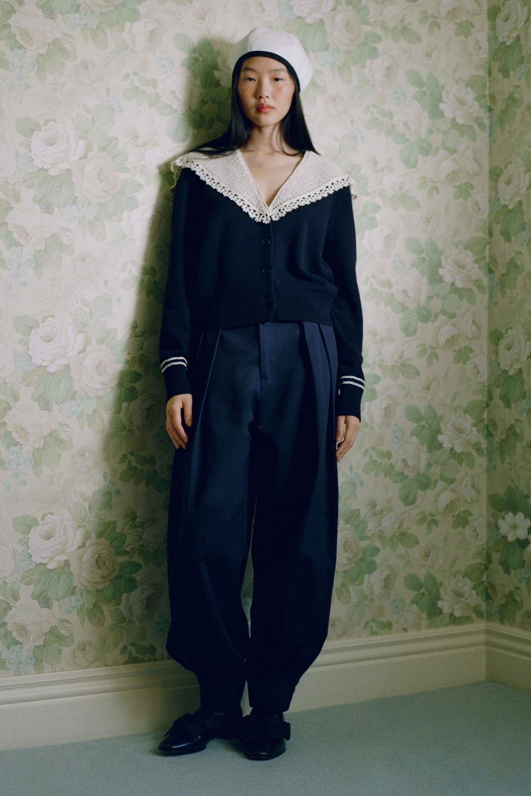 black wool long-sleeve v-neck relaxed embroidered cardigan