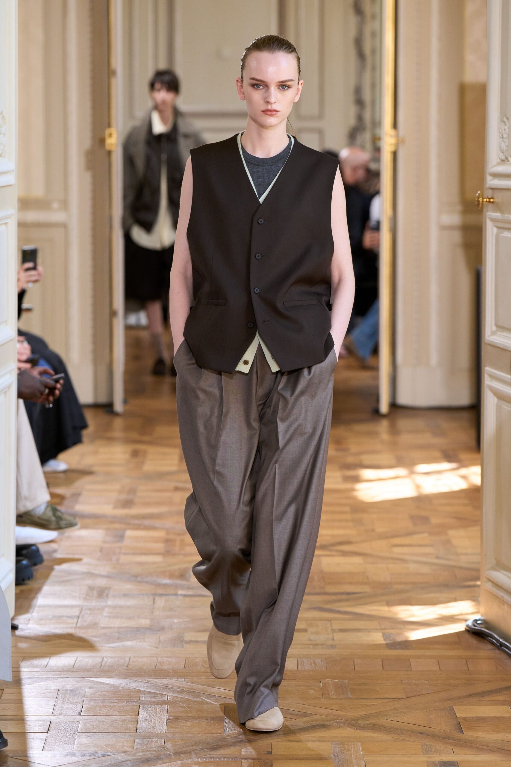 black wool sleeveless relaxed vest