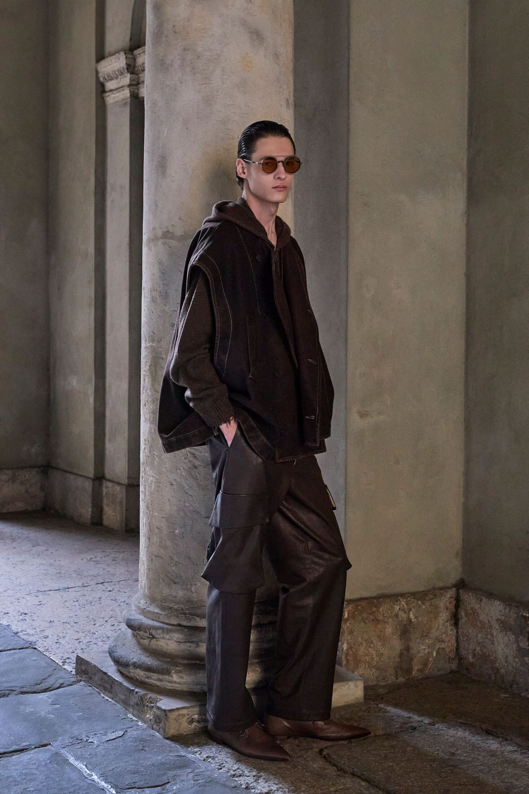 brown cotton relaxed cargo pants