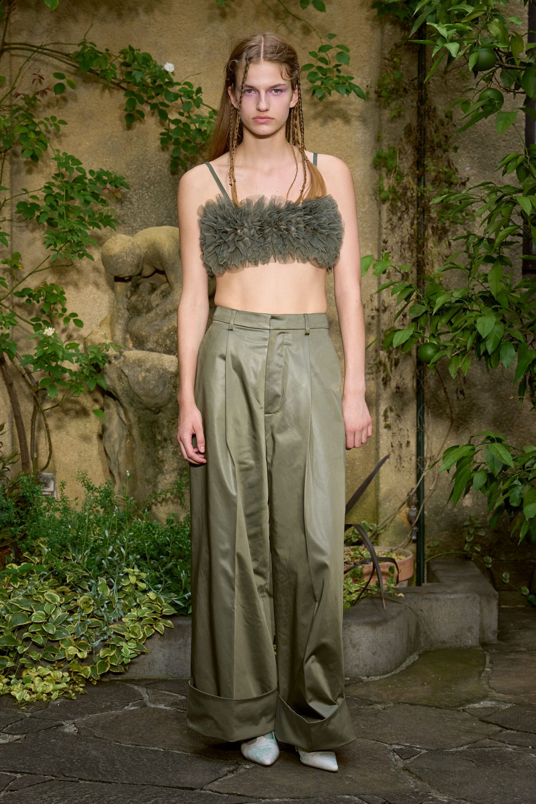 green silk sleeveless fitted ruffled top