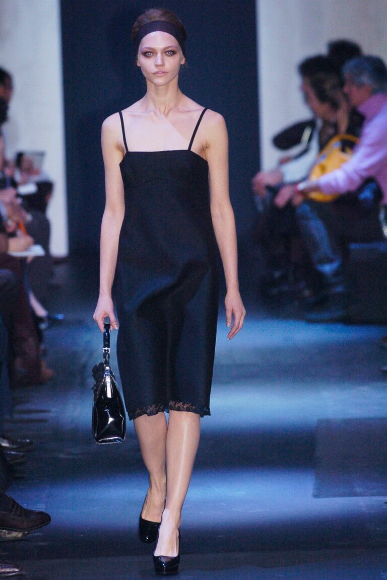 Prada Fall 2005 Ready-to-Wear