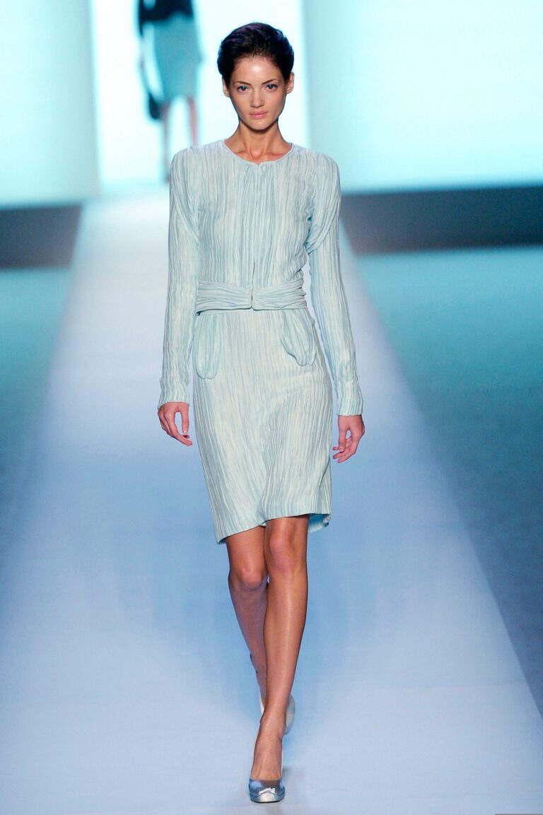 Rochas Spring 2005 Ready-to-Wear