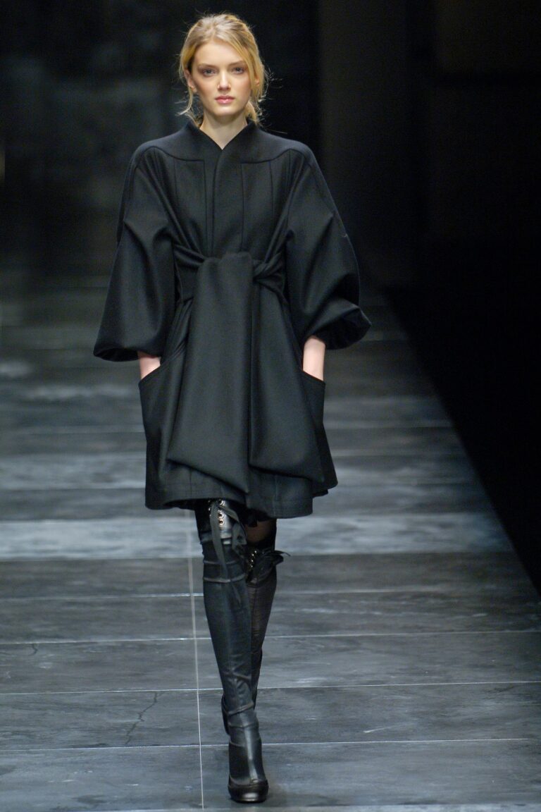 Stella McCartney Fall 2005 Ready-to-Wear