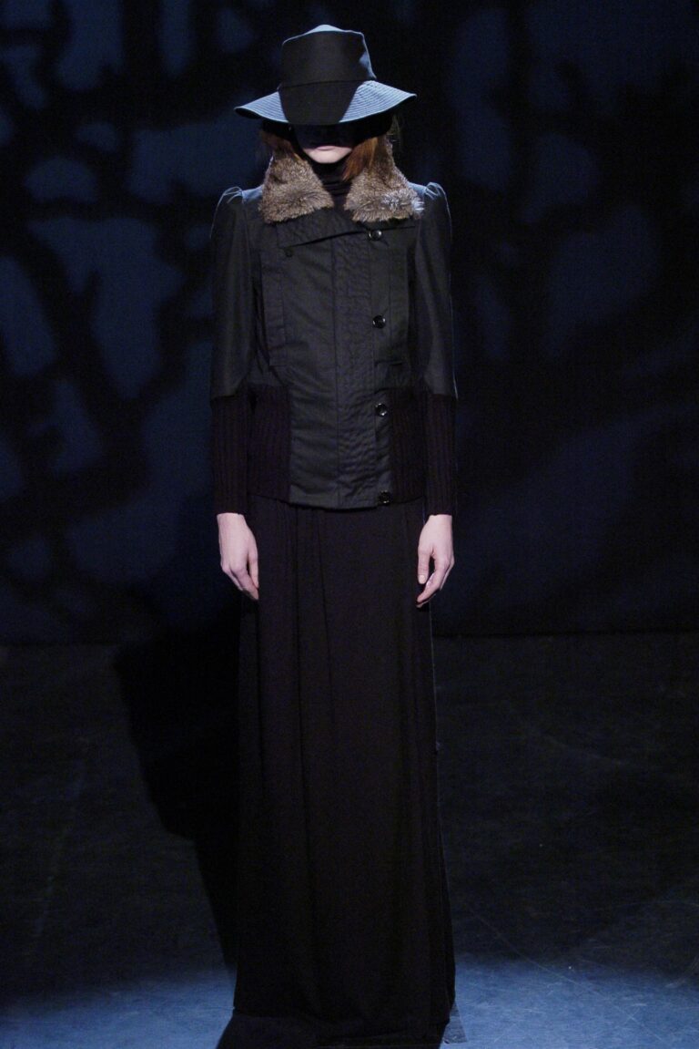 Veronique Branquinho Fall 2004 Ready-to-Wear