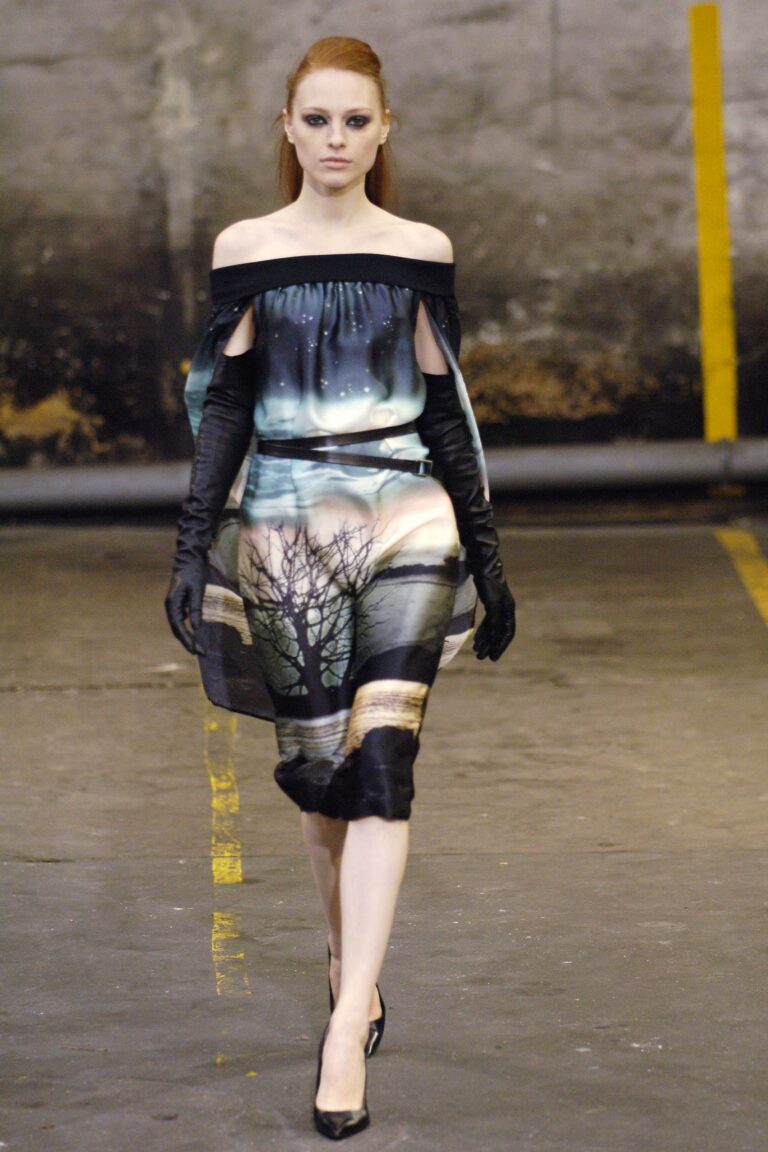 Veronique Branquinho Spring 2006 Ready-to-Wear