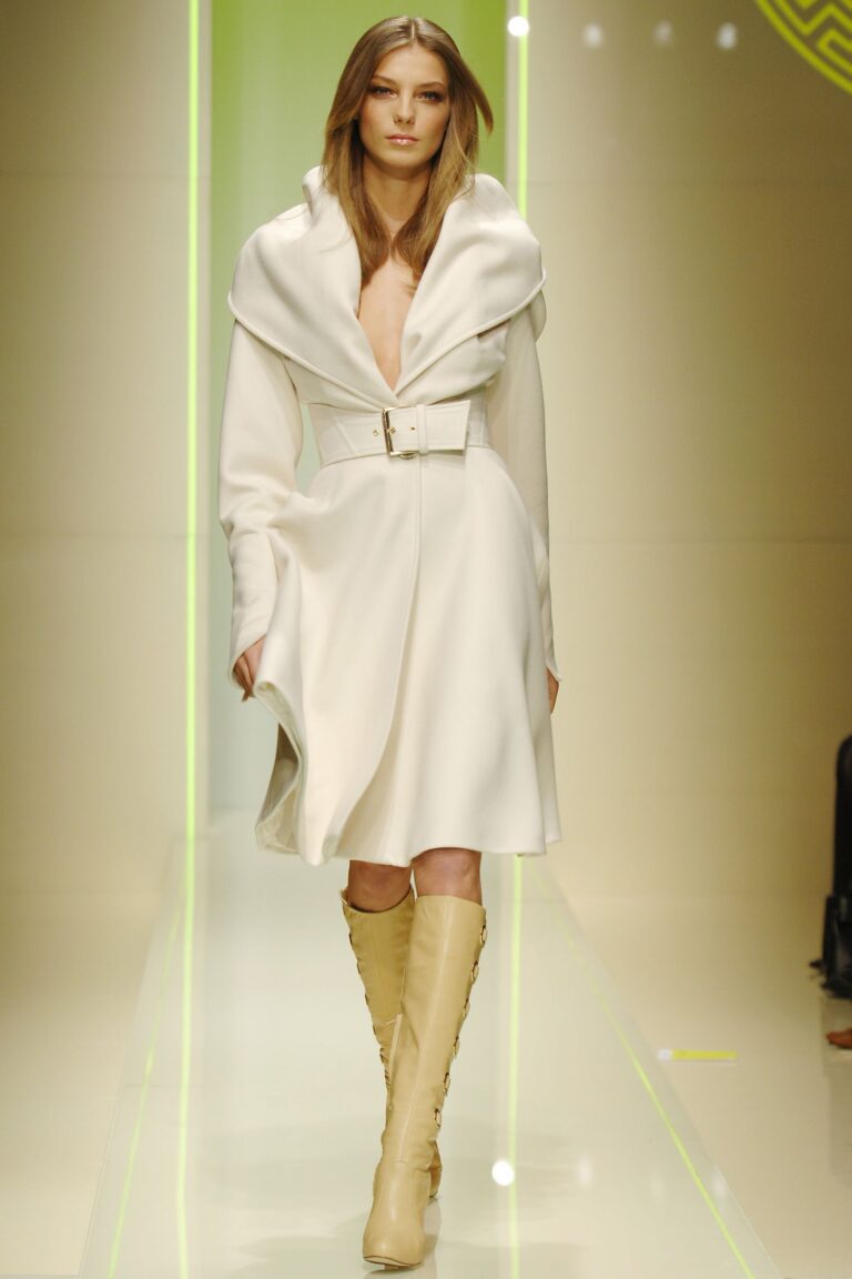 Versace Fall 2005 Ready-to-Wear