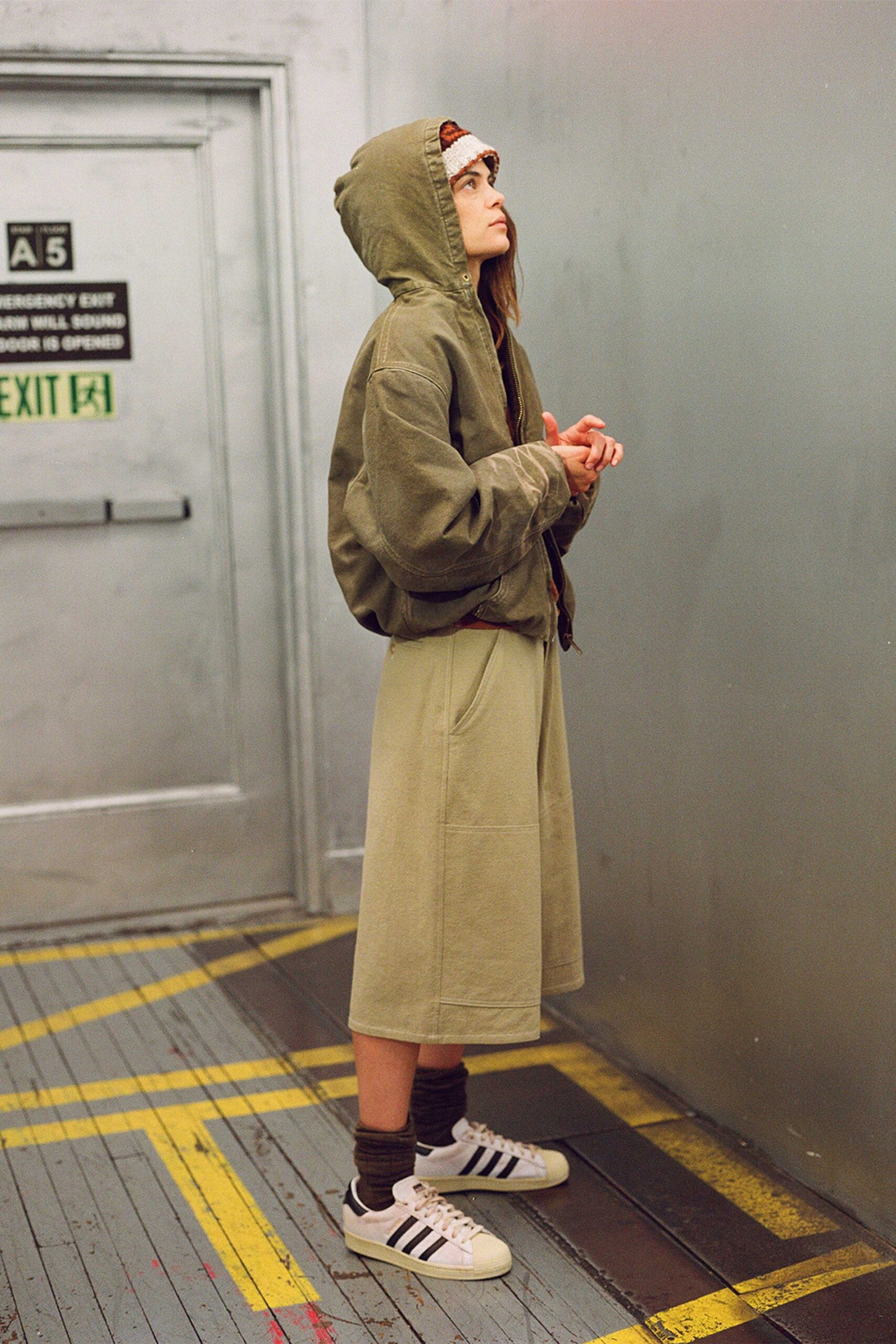 green relaxed jacket beige midi skirt