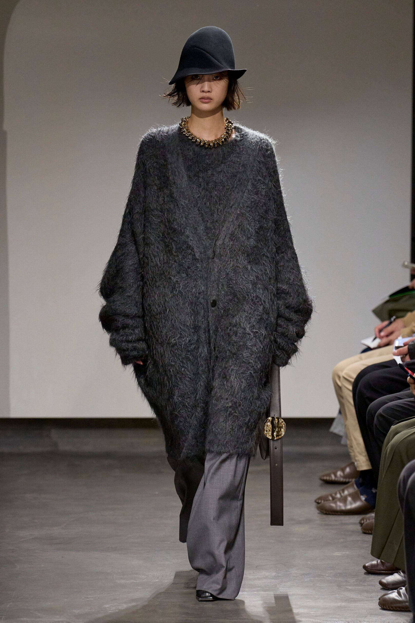 gray wool long-sleeve collared oversized textured cardigan