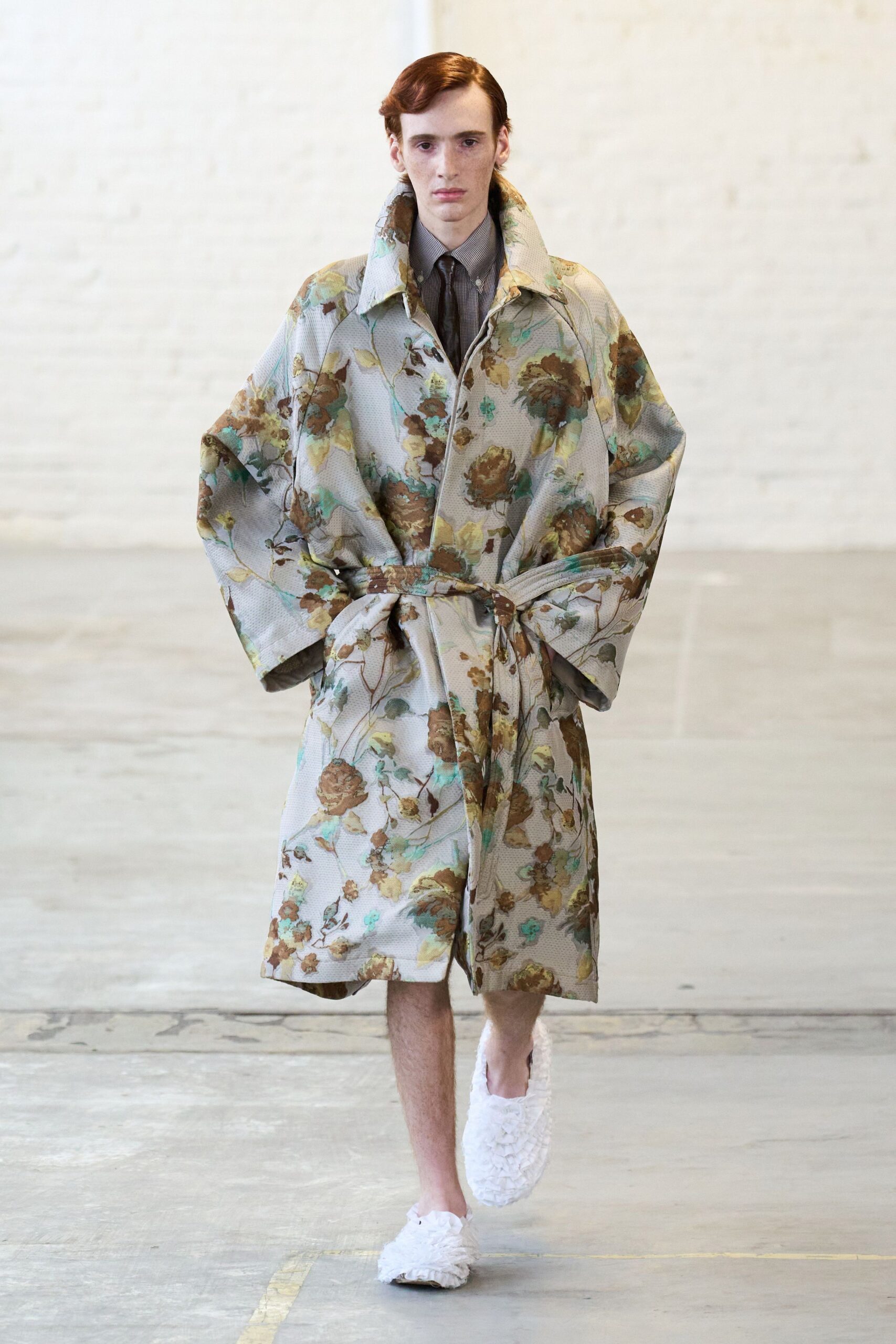 multi silk long-sleeve collared relaxed floral belted coat