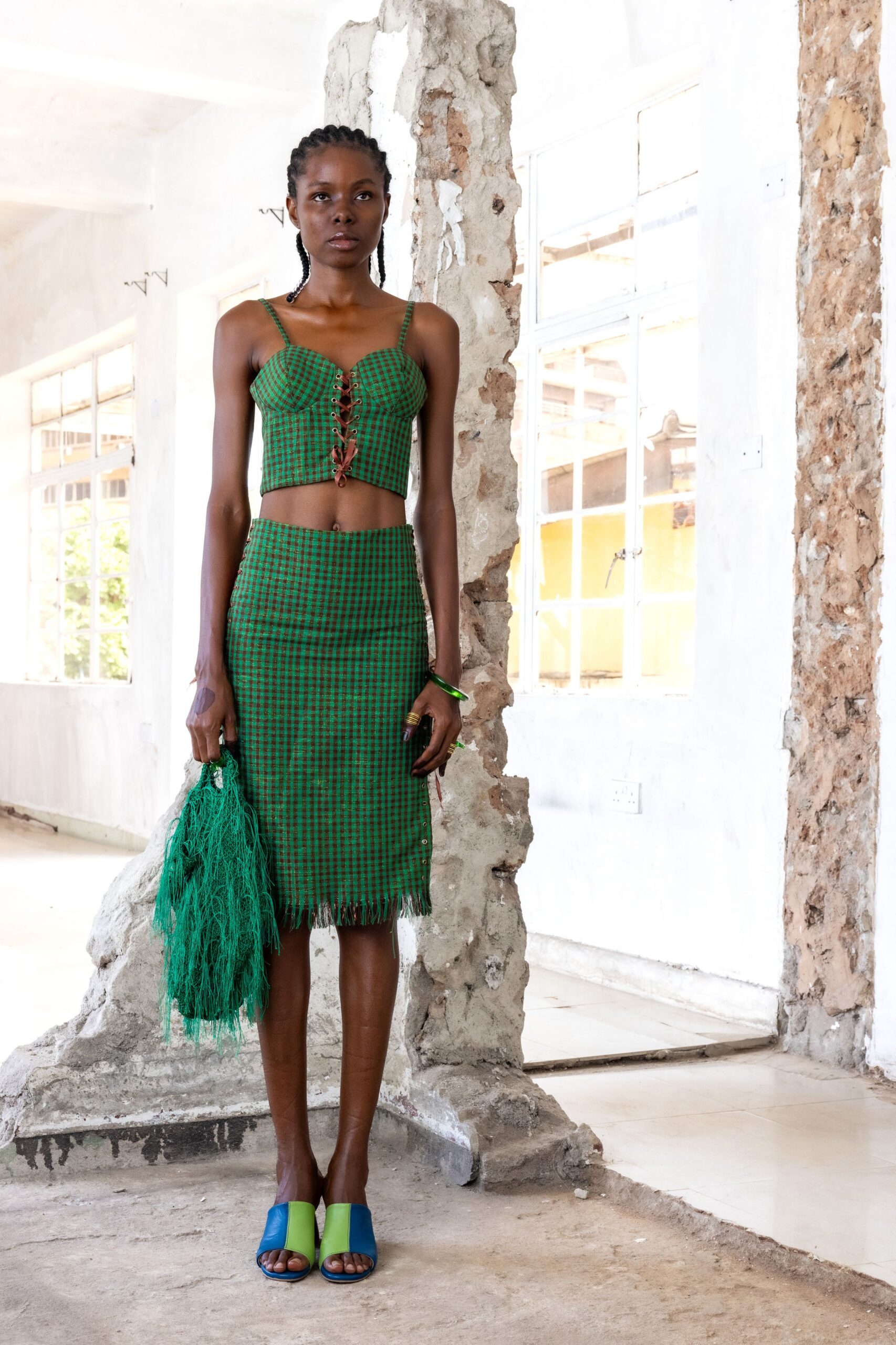 green cotton sleeveless v-neck fitted checked cropped crop-top