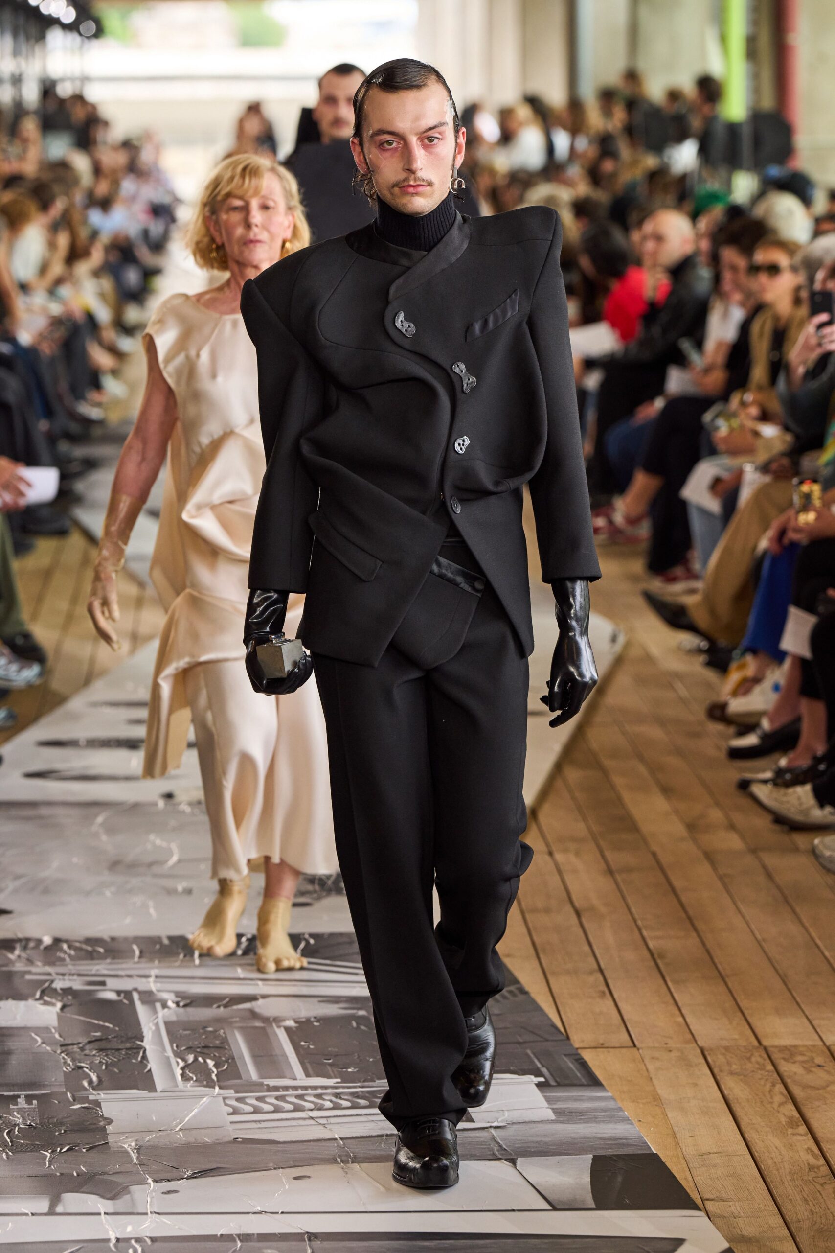 black wool turtleneck fitted top