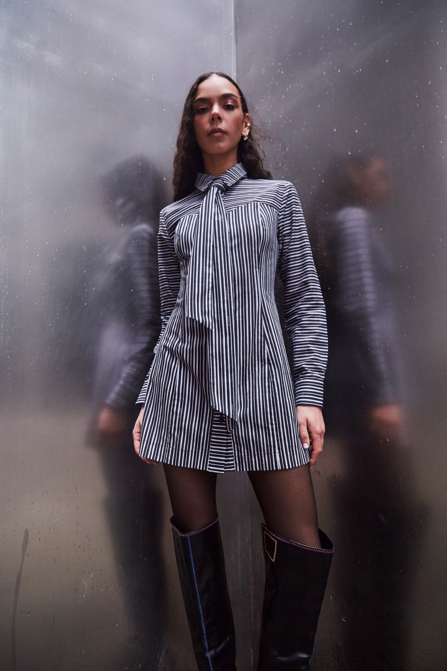 black cotton long-sleeve collared fitted striped buttoned shirt-dress