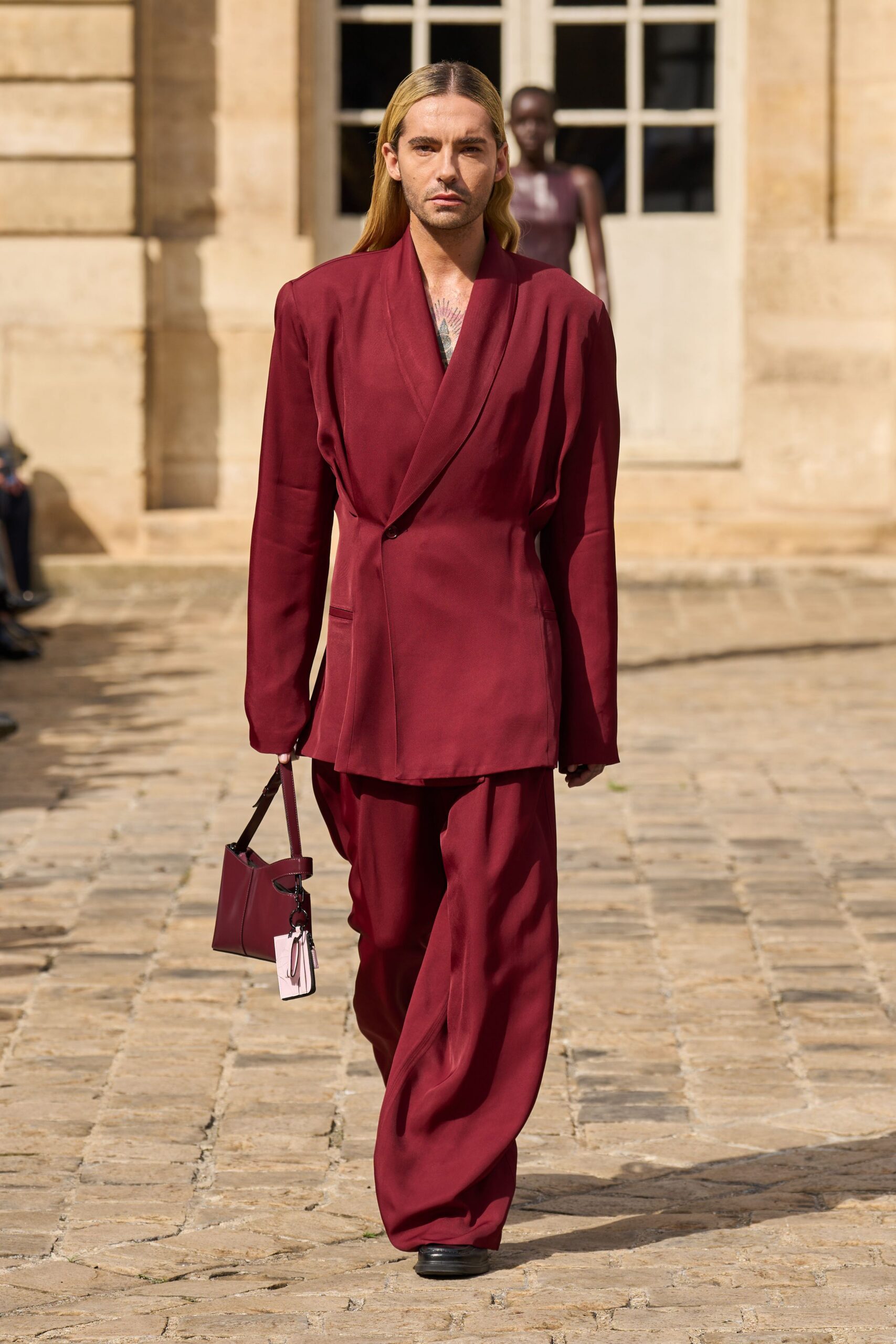 maroon silk long-sleeve collared relaxed buttoned suit