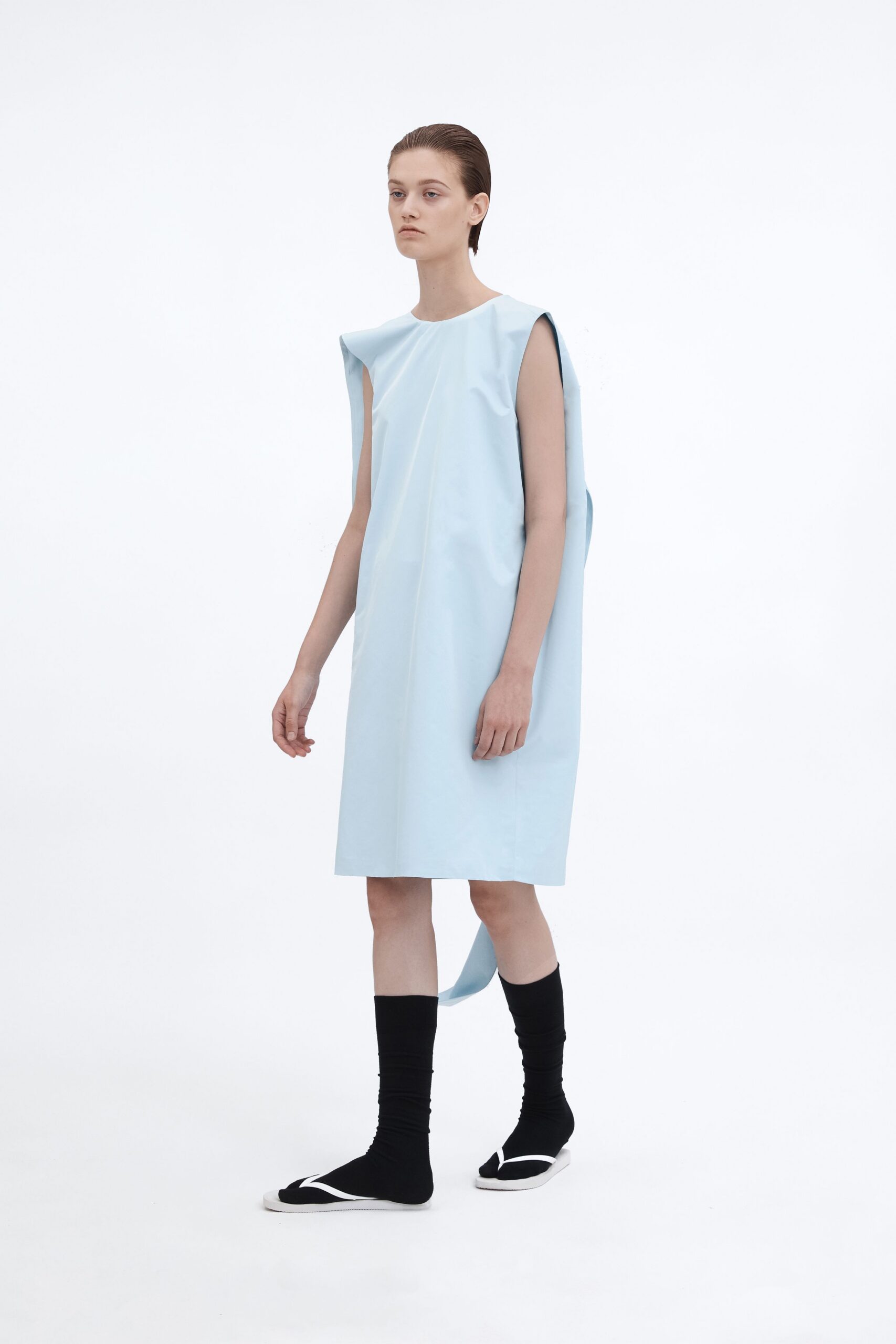 blue relaxed sleeveless dress