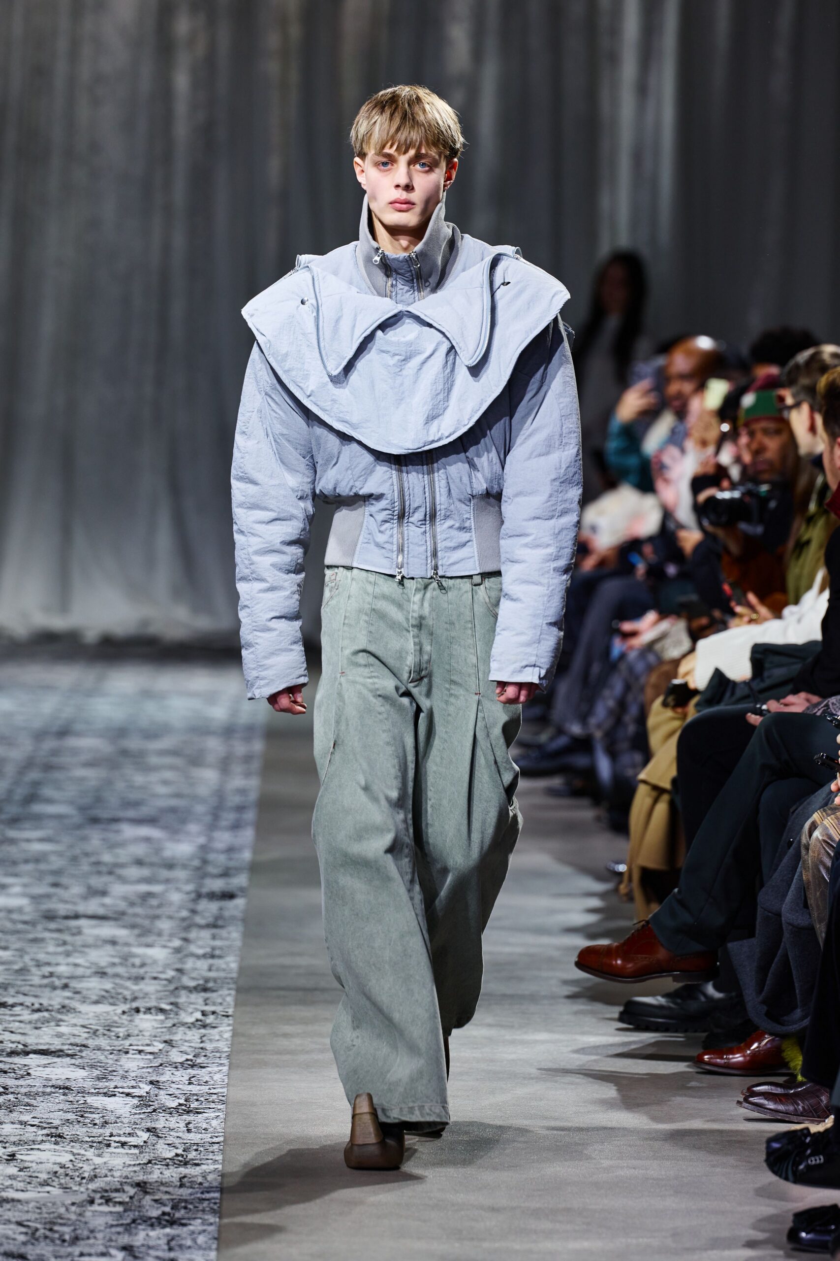 blue cotton long-sleeve collared relaxed layered jacket