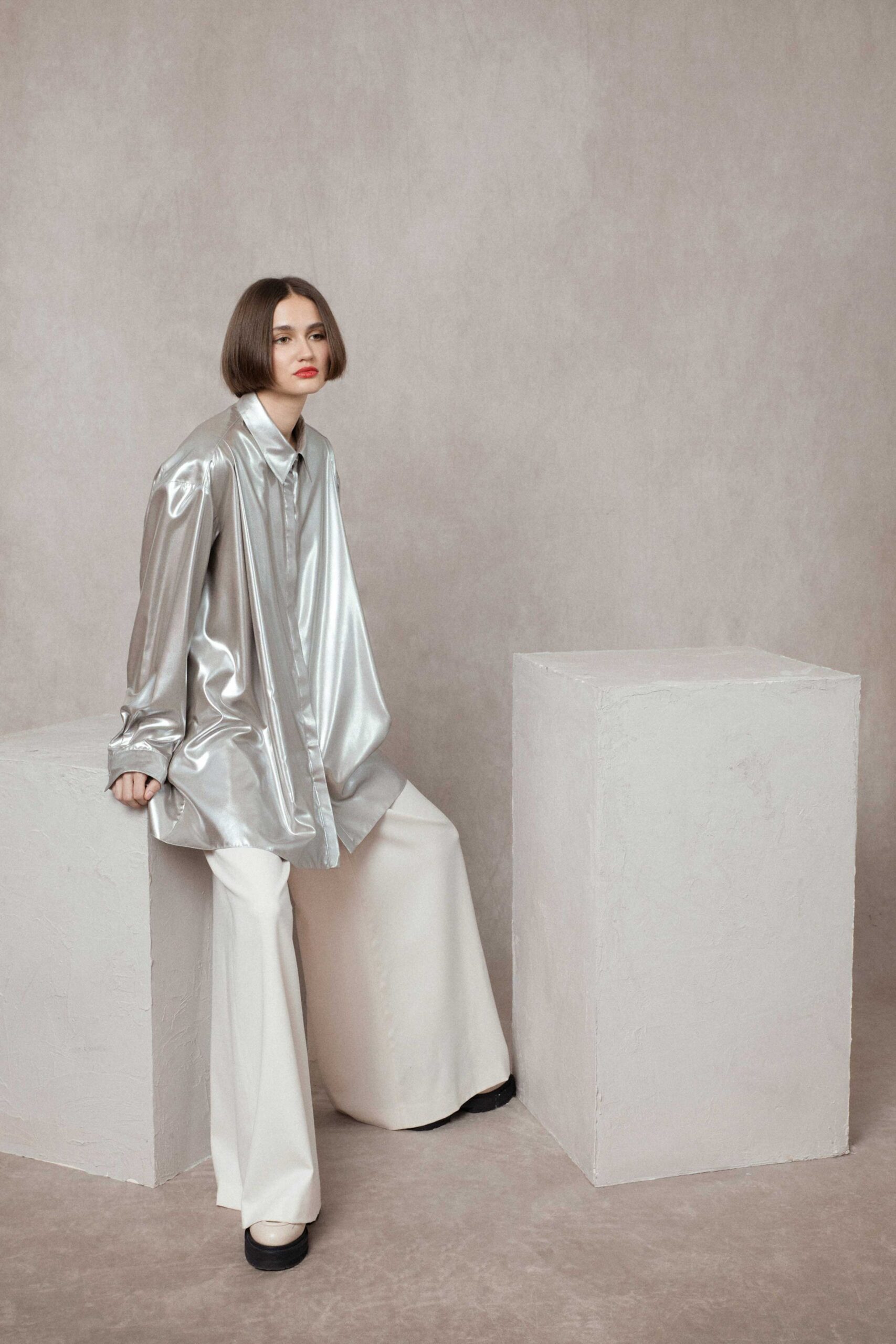 gray satin long-sleeve collared oversized shiny shirt