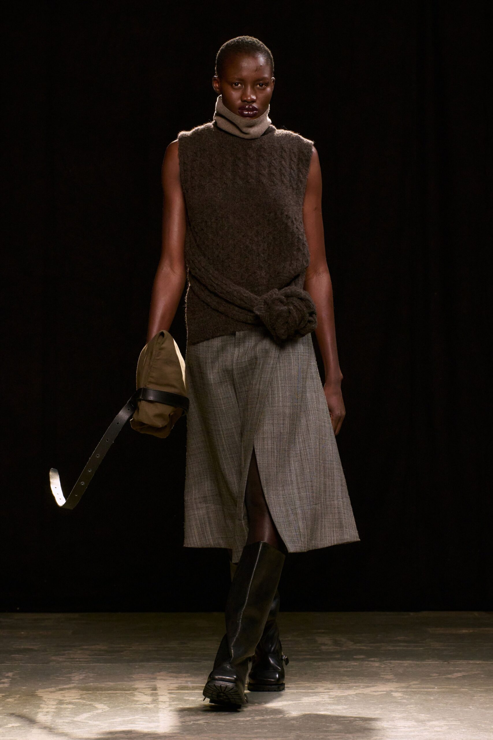 brown wool sleeveless high-neck fitted textured top