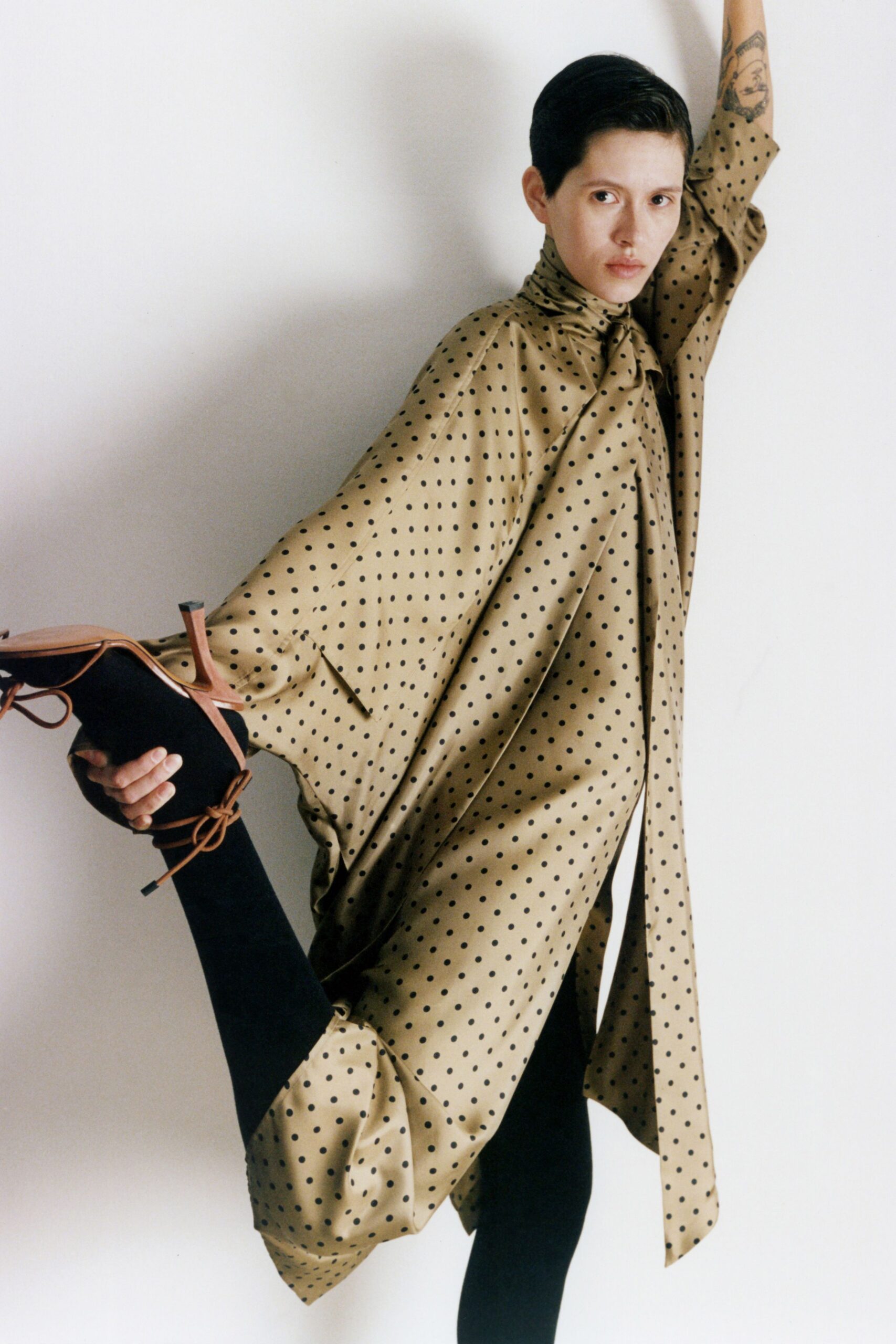 gold silk long-sleeve collared relaxed polka-dot cape
