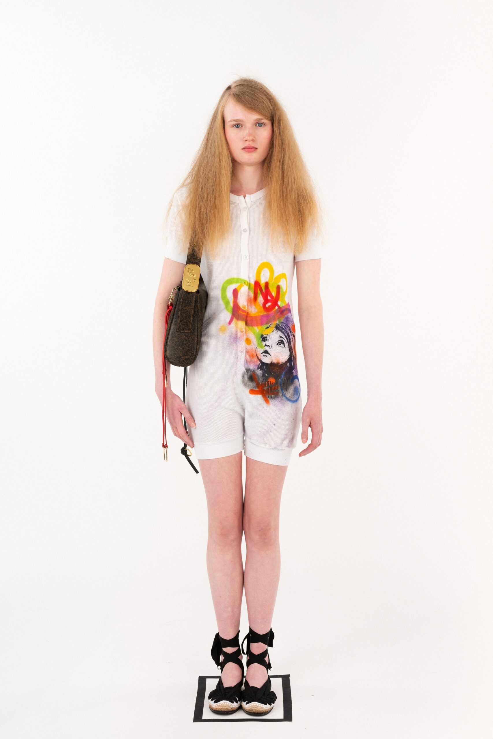 white cotton short-sleeve collared fitted printed short romper