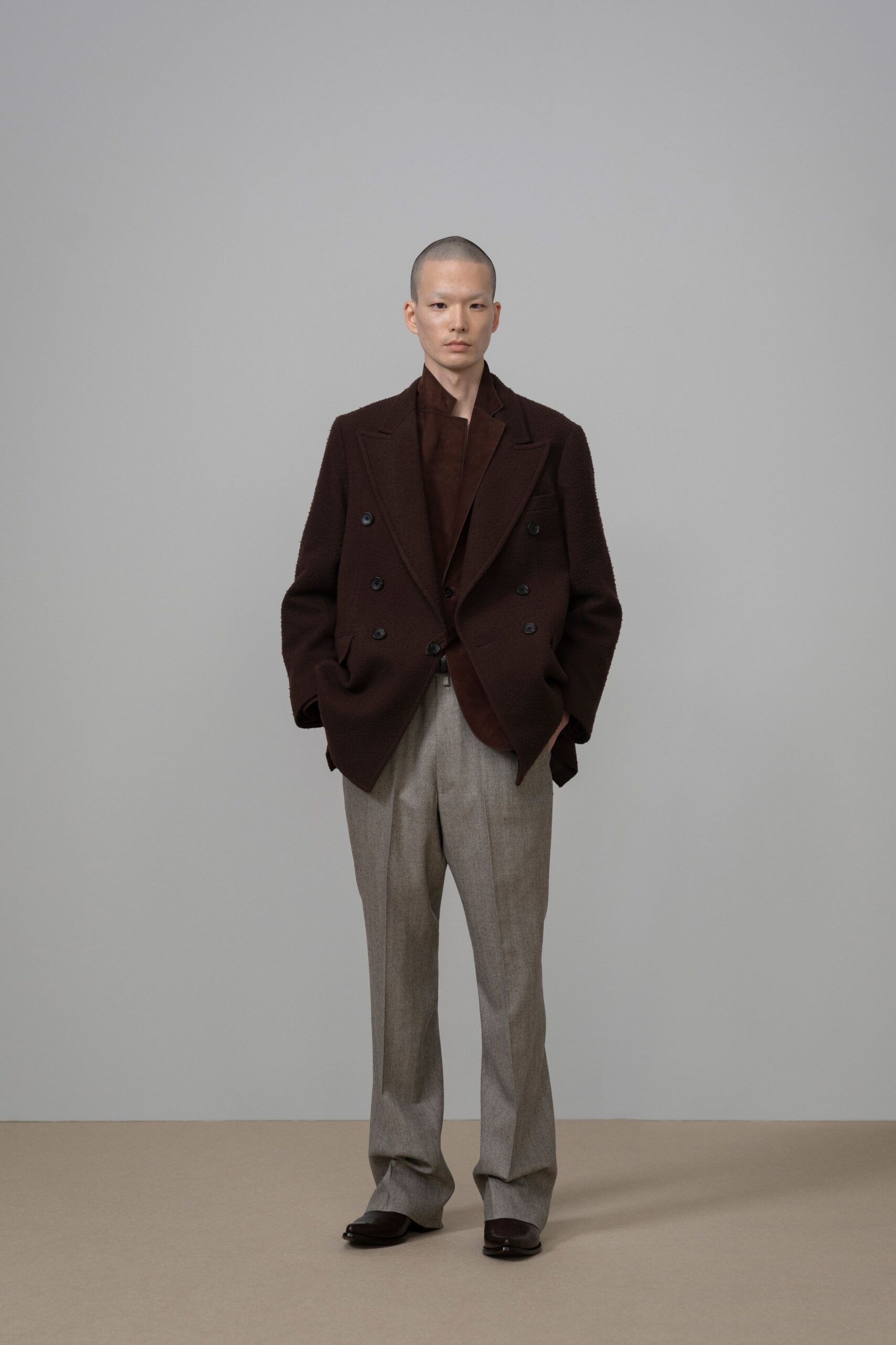 brown wool long-sleeve collared relaxed blazer