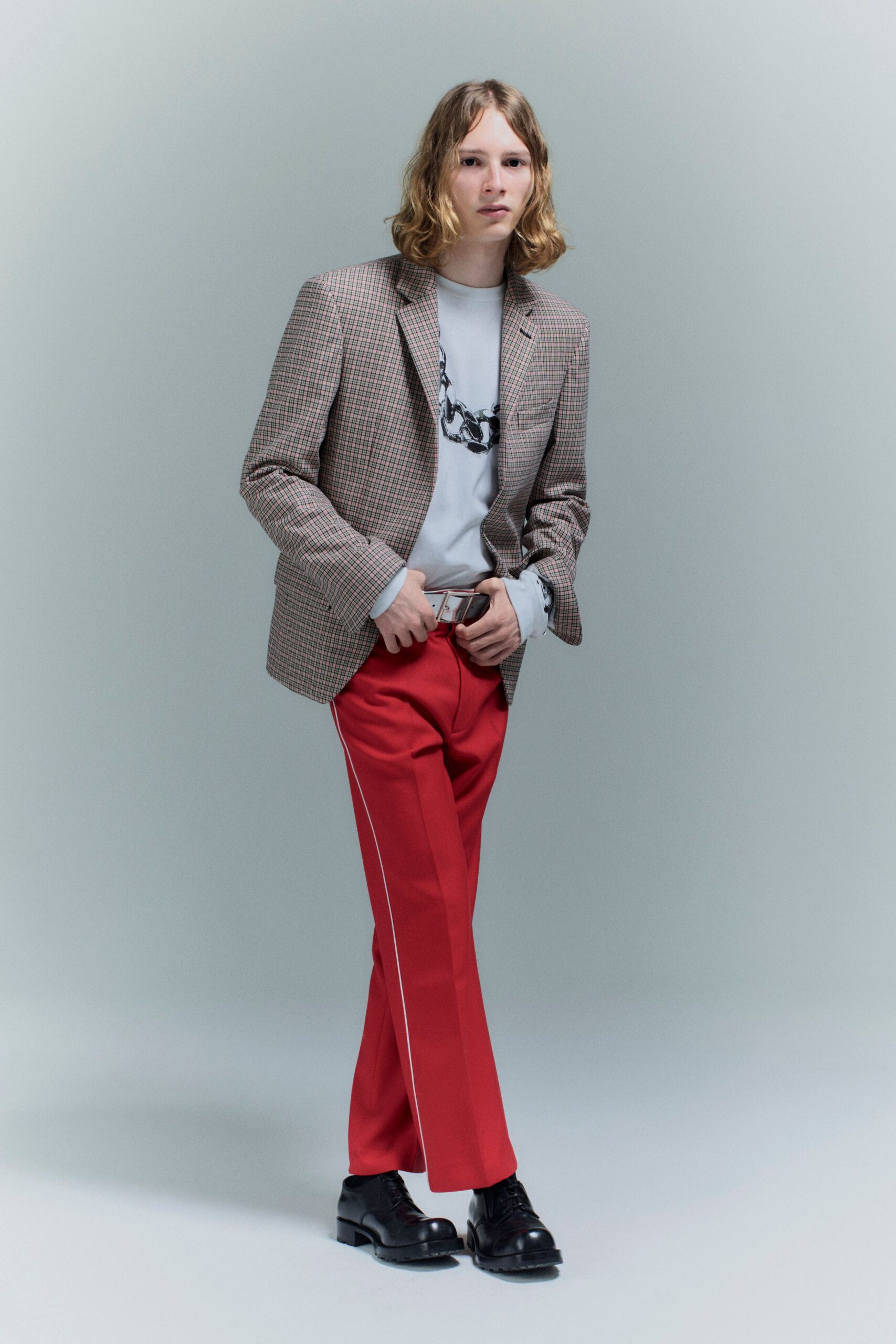 brown tweed blazer with gray shirt