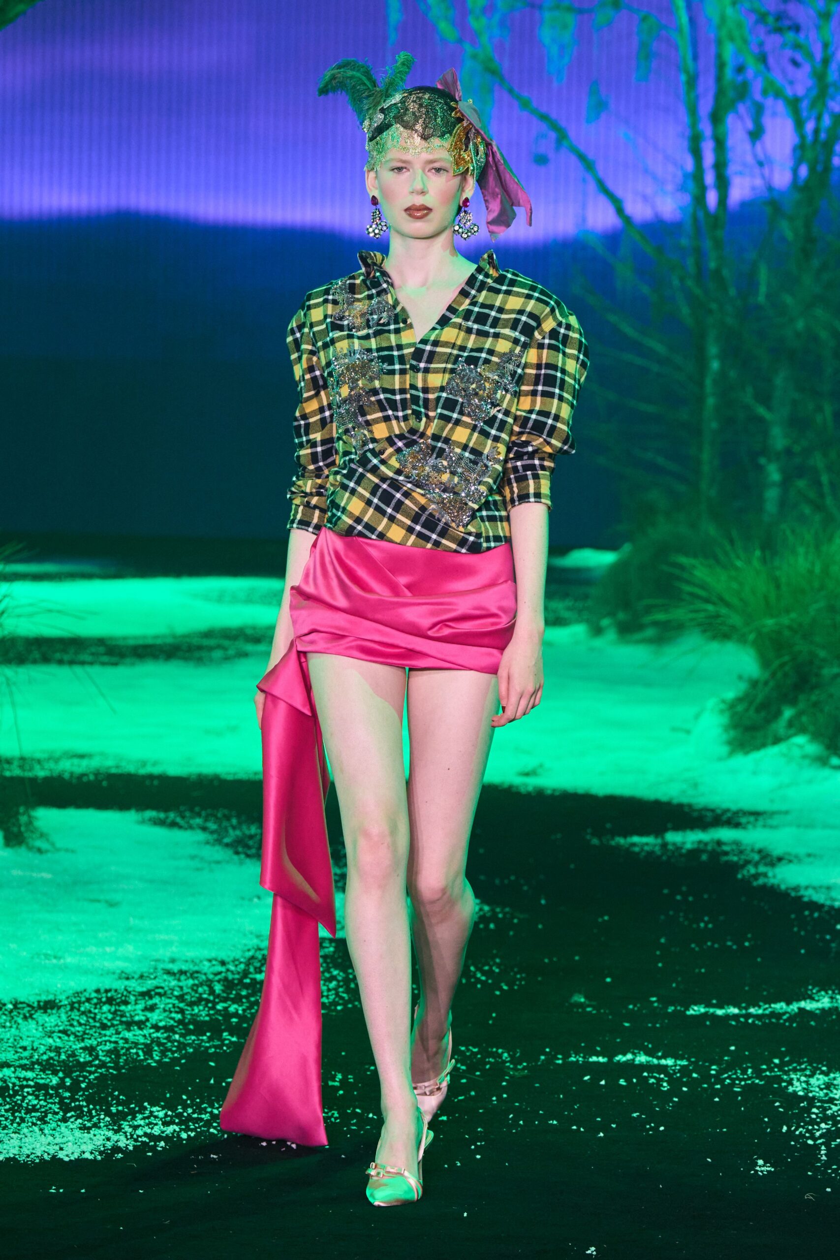 yellow cotton long-sleeve collared fitted checked shirt