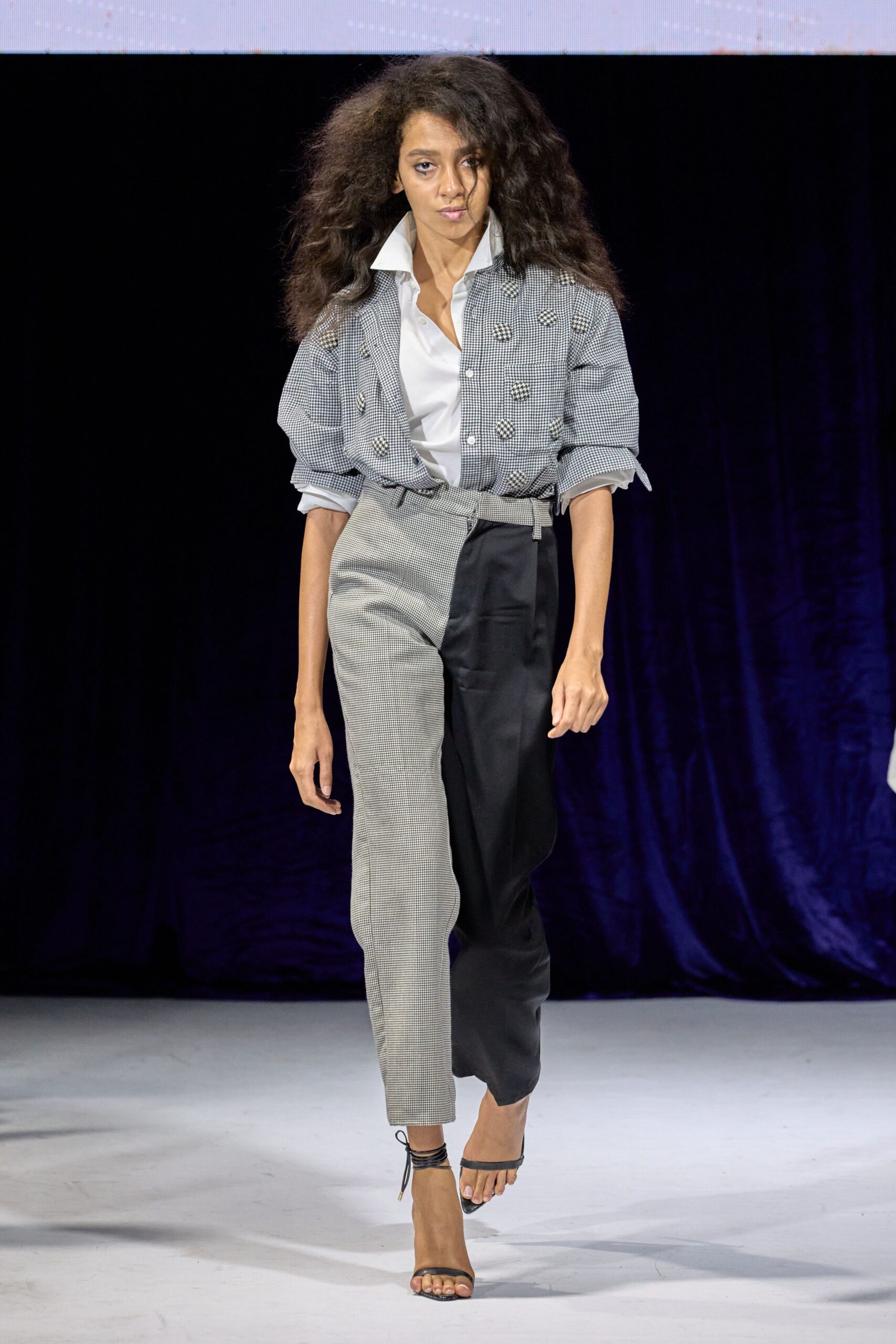 gray cotton long-sleeve collared relaxed striped buttoned jacket