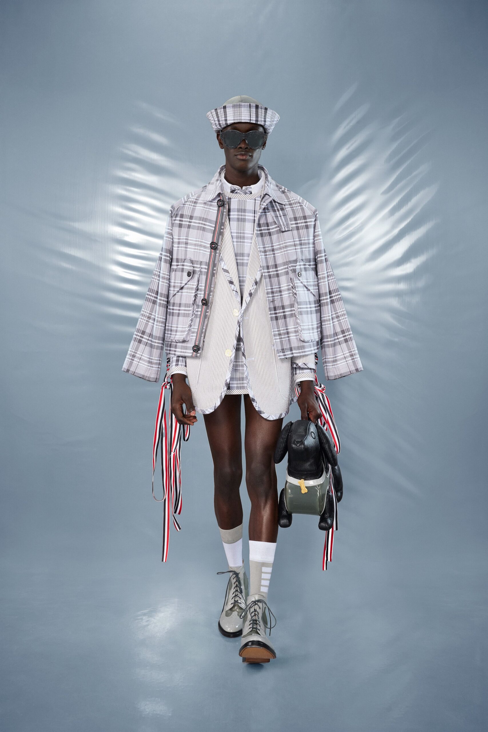 gray checked jacket and shorts