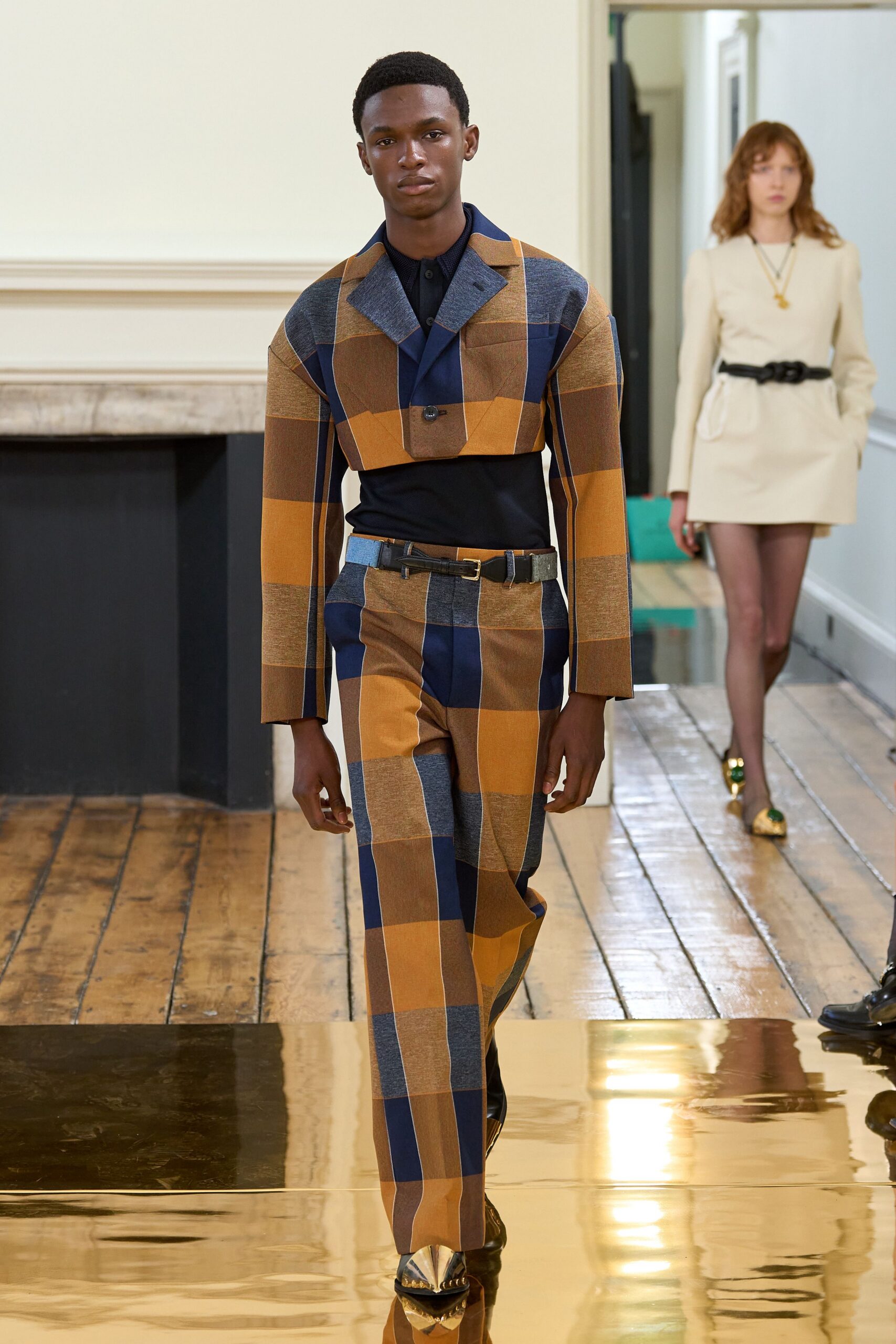 blue cotton long-sleeve collared structured color-blocked jacket