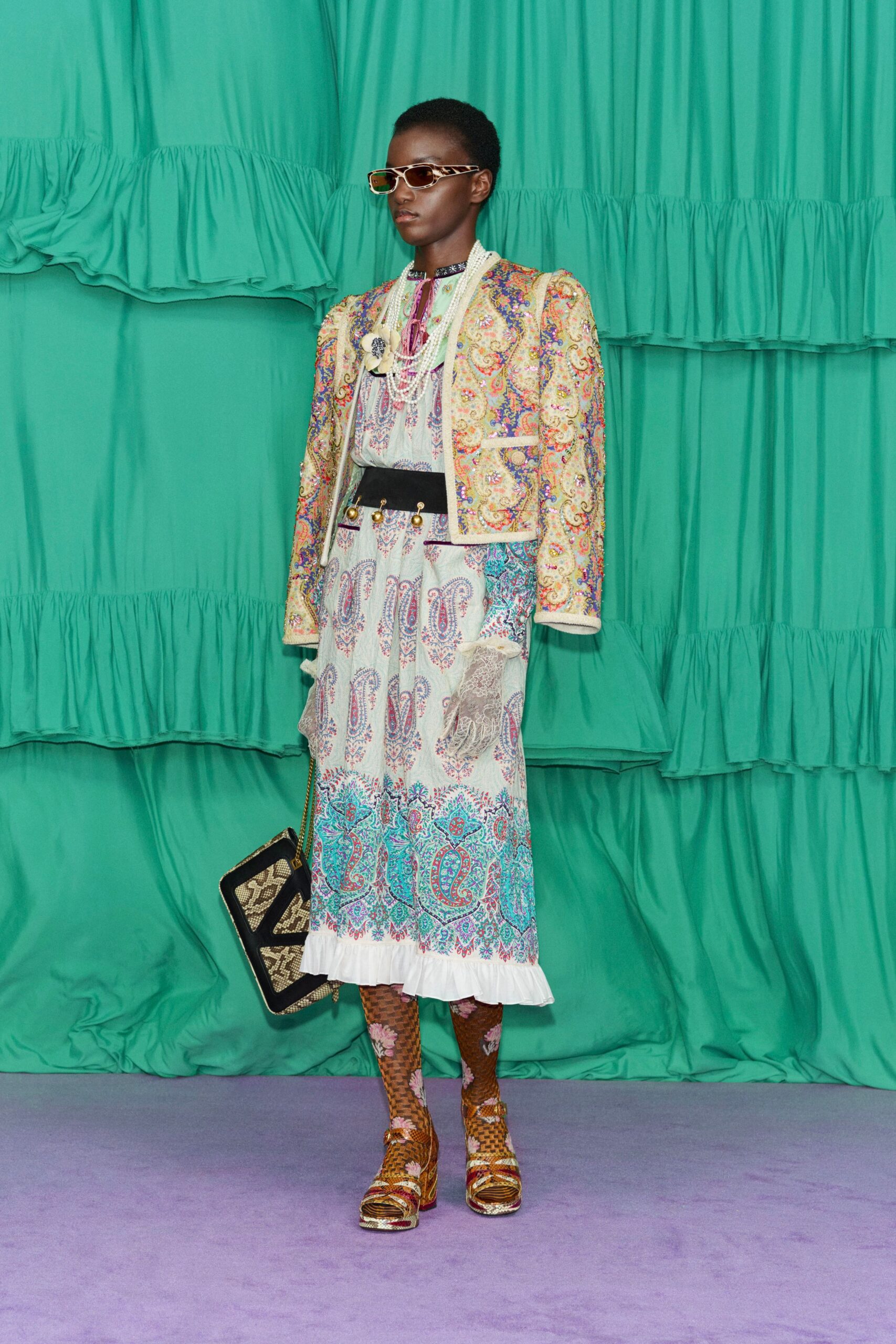 yellow silk long-sleeve collared fitted embroidered jacket