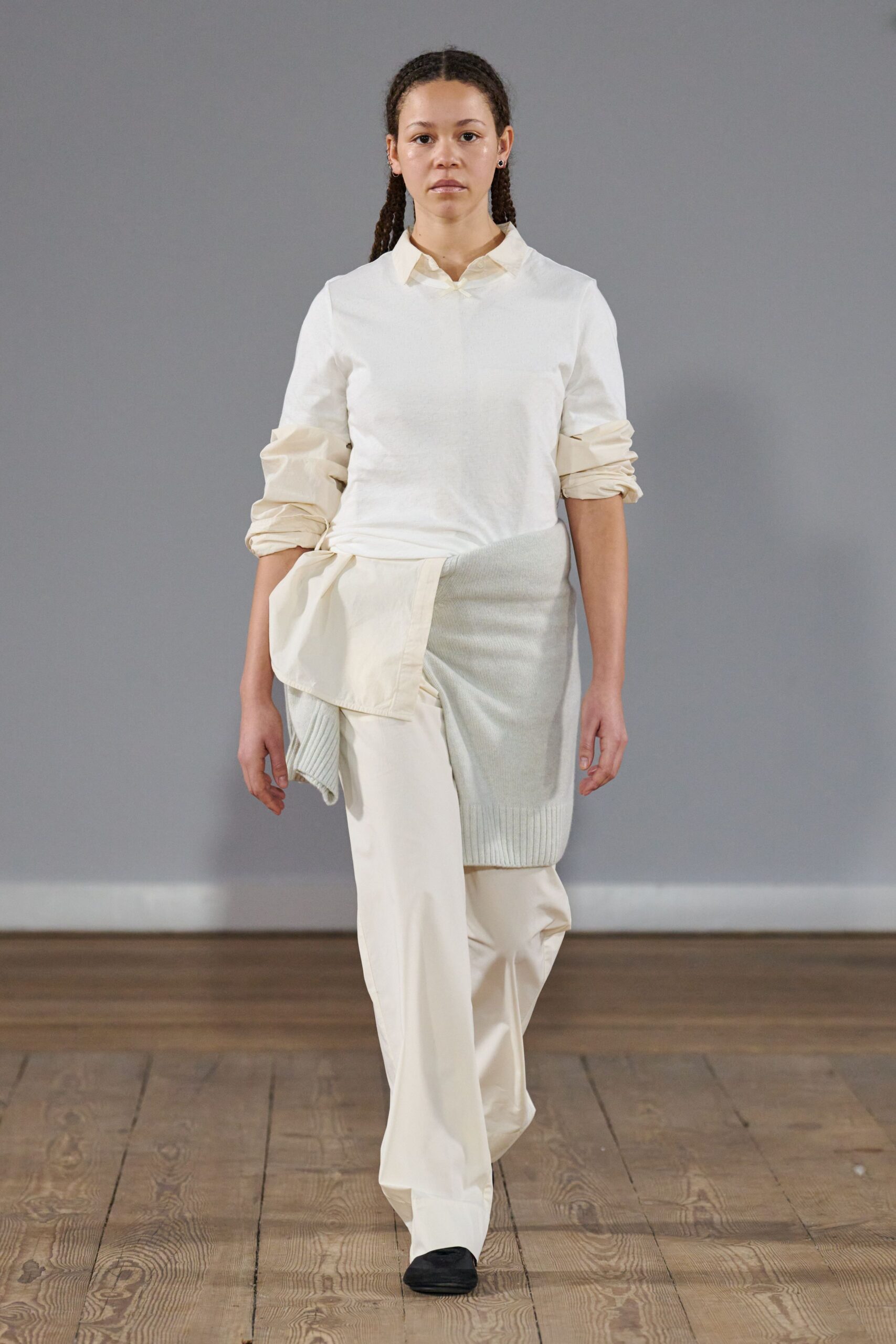 beige cotton tailored straight-leg pants