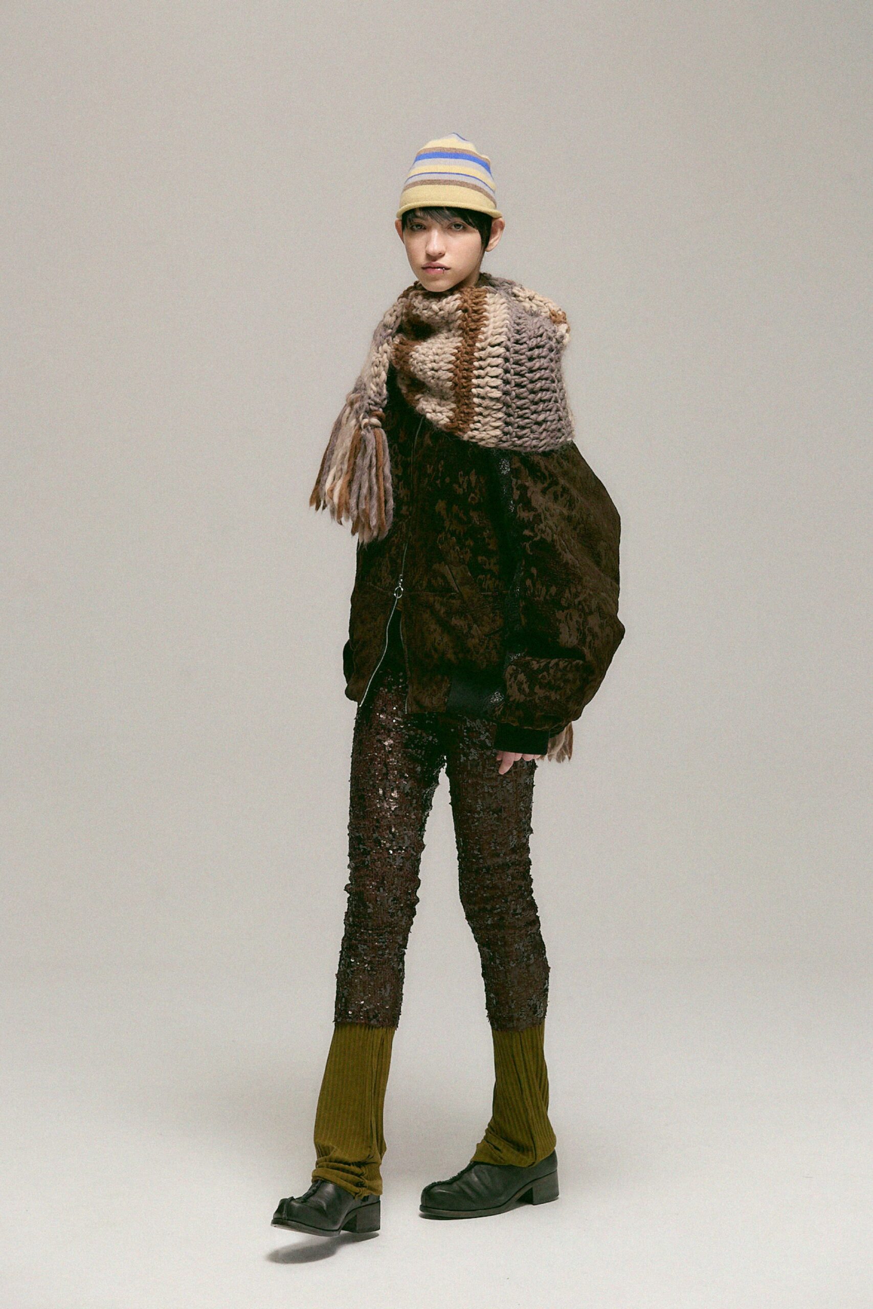 brown fitted sequined straight-leg shiny pants