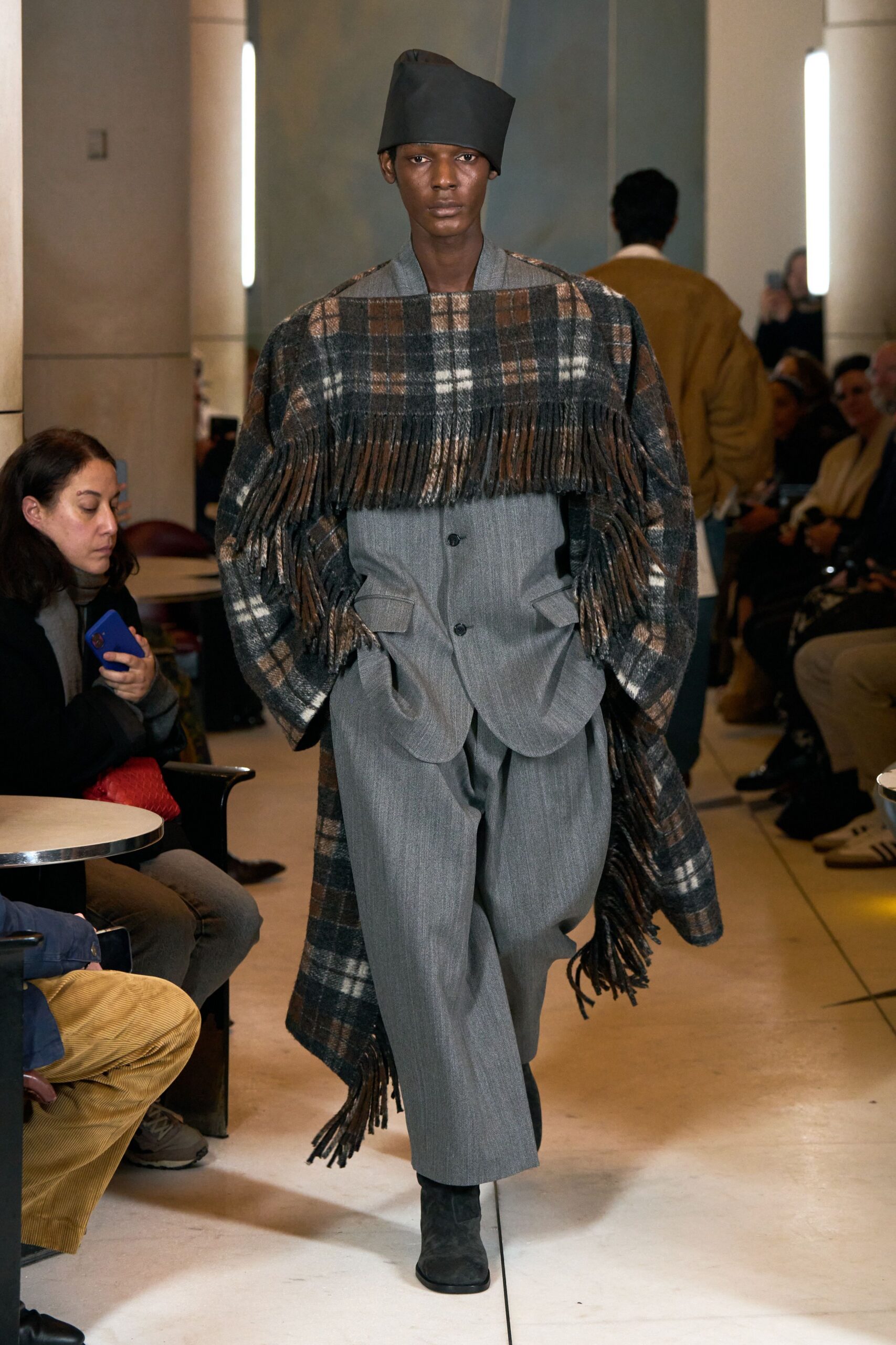brown wool long-sleeve relaxed checked fringed cape