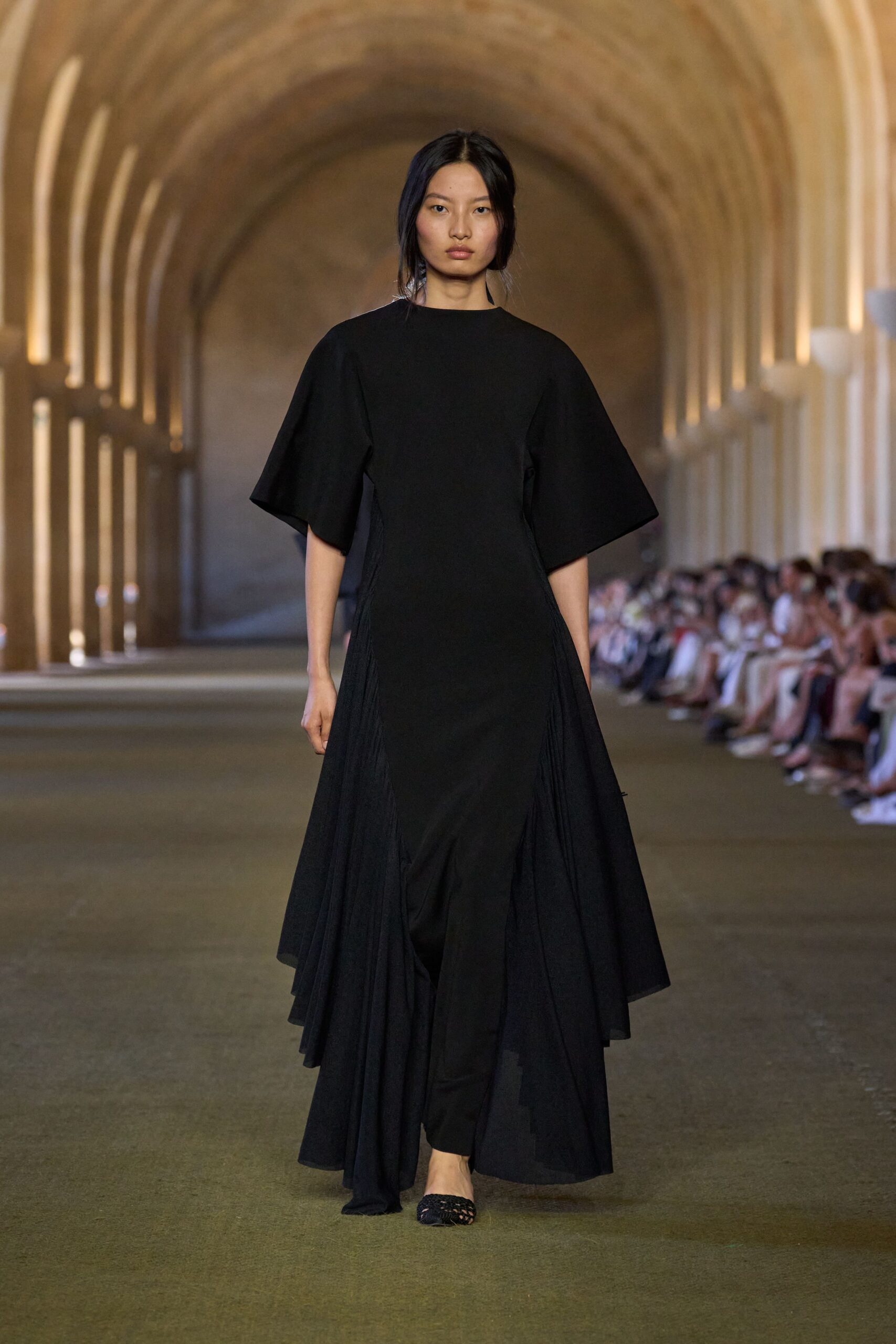 black fitted midi dress